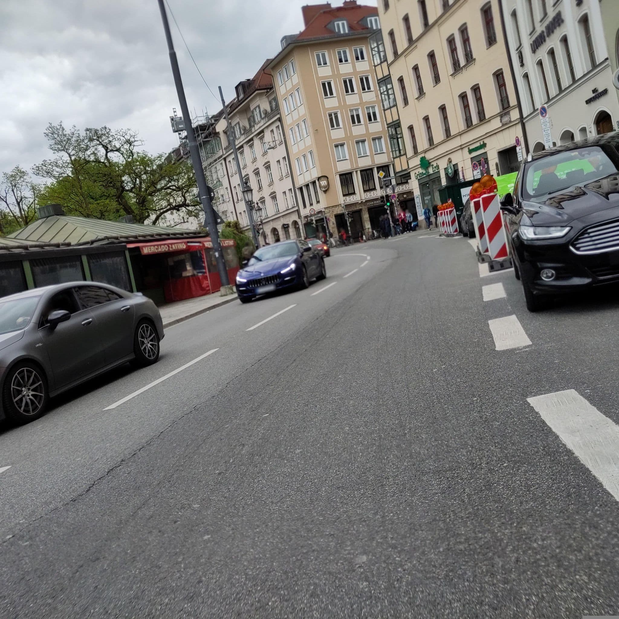 Street view near Derag Livinghotel Am Viktualienmarkt, Munich — © thmunichways (CC BY-SA · Mapillary)