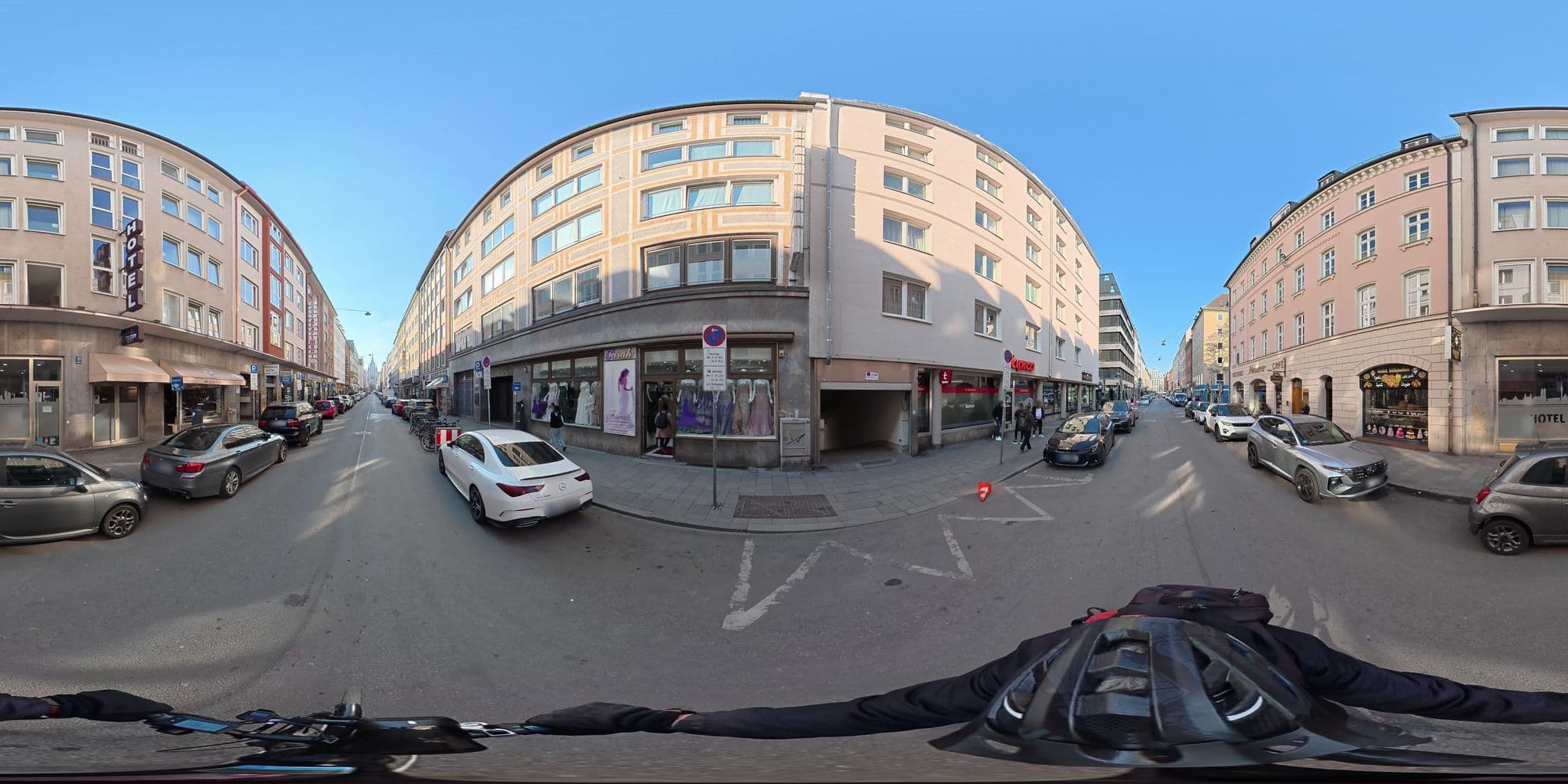 Street view near Pension Lugano Munich, Munich — © osmplus_org (CC BY-SA · Mapillary)