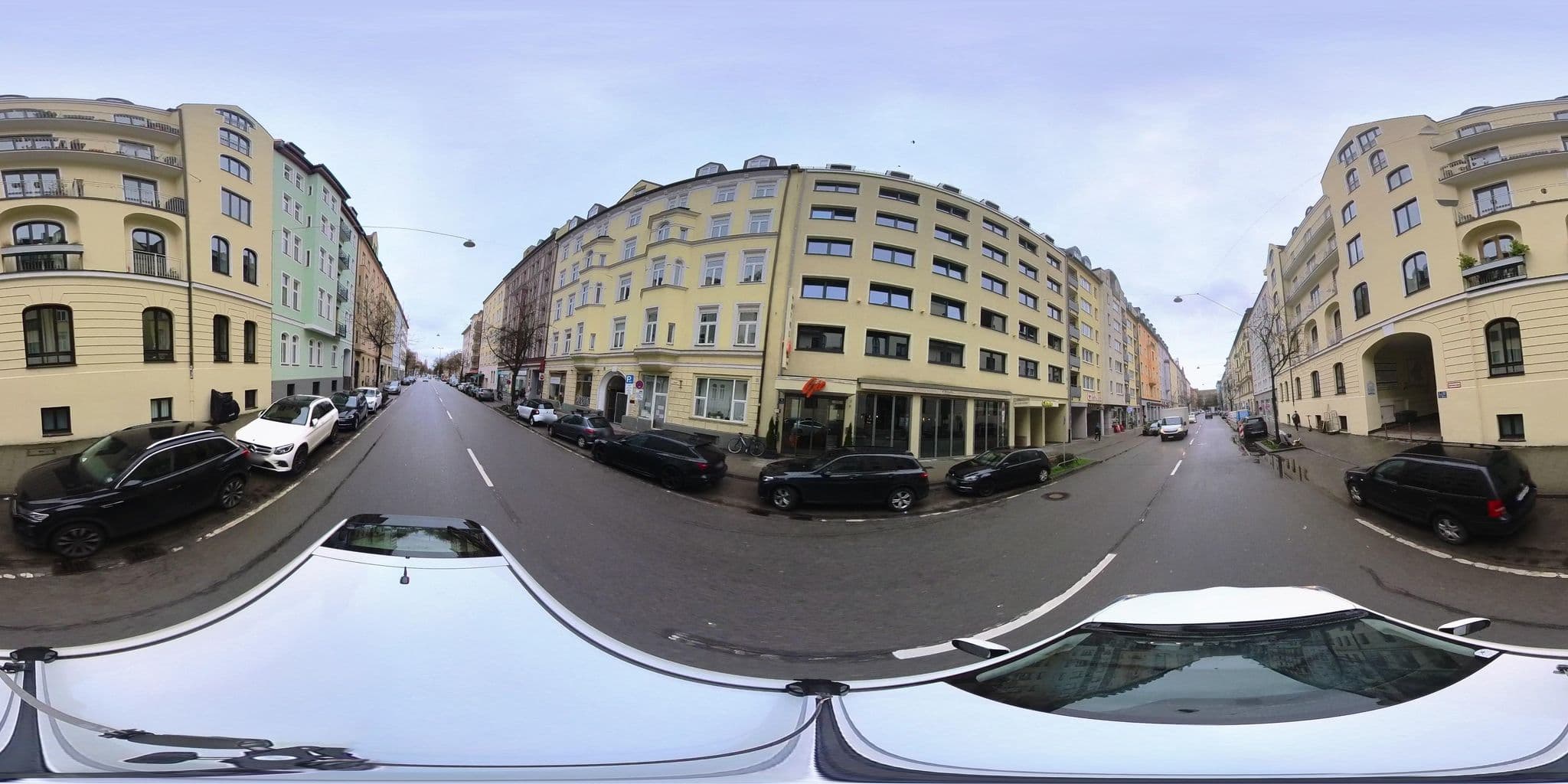 Street view near Eckelmann Hotels, Munich — © osmplus_org (CC BY-SA · Mapillary)