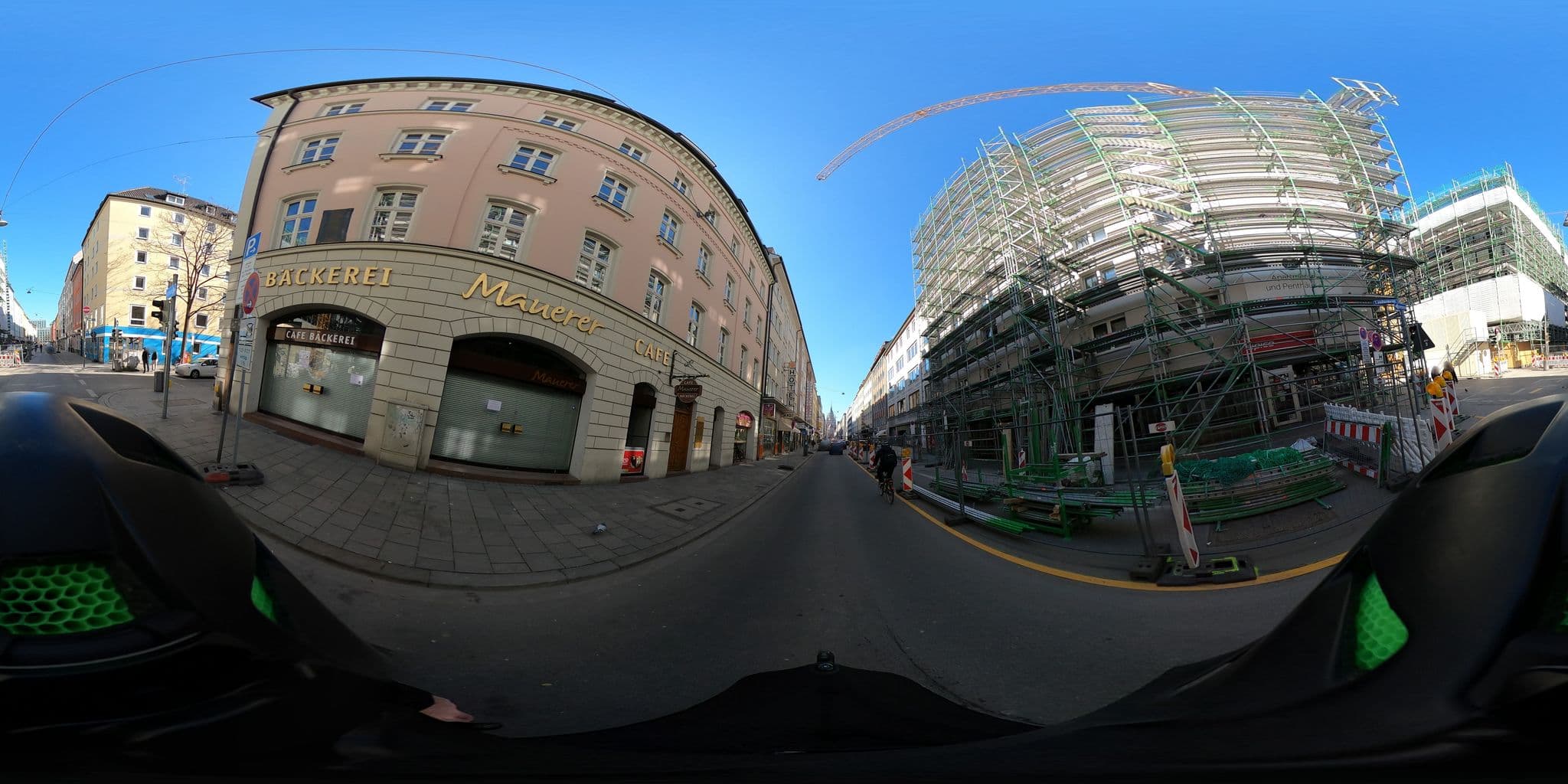 Street view near Comfort Hotel Andi, Munich — © stephanesser (CC BY-SA · Mapillary)