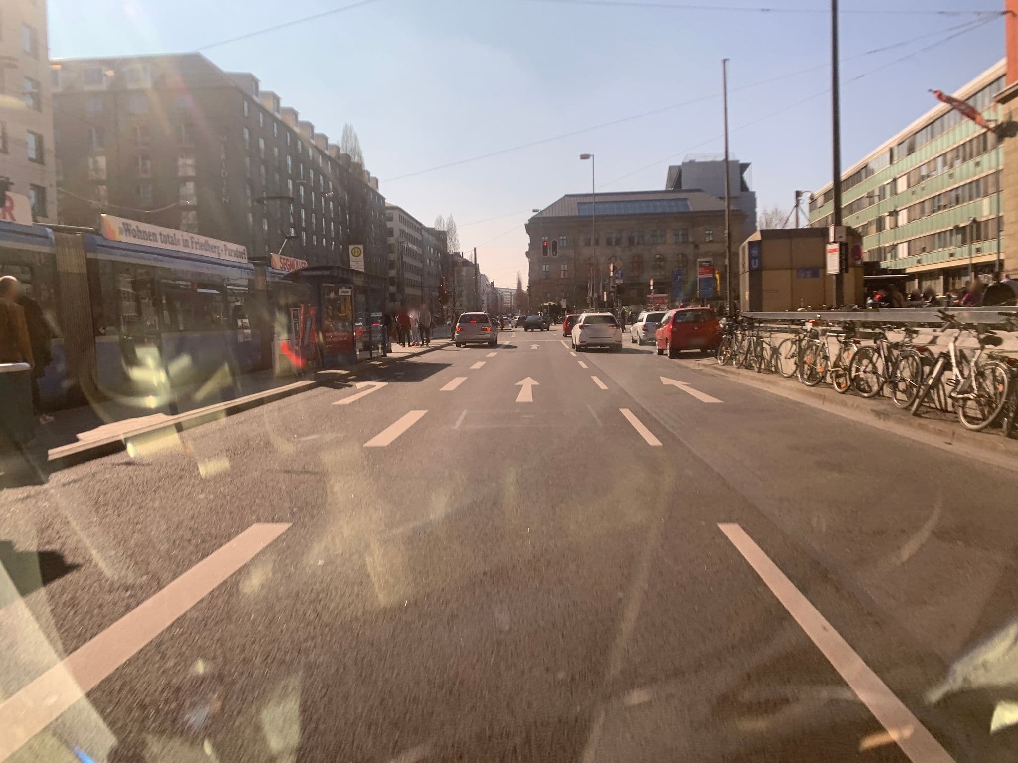 Street view near IntercityHotel München, Munich — © floalex (CC BY-SA · Mapillary)