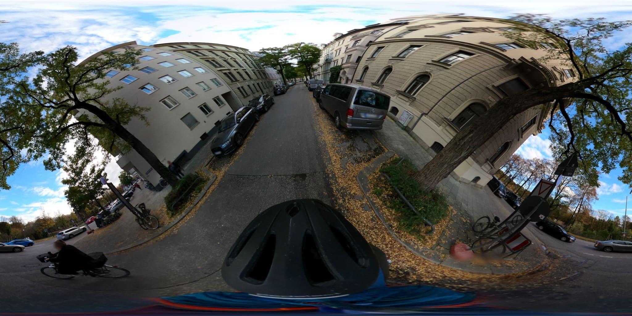 Street view near Hotel an der Isar, Munich — © q5gads4 (CC BY-SA · Mapillary)