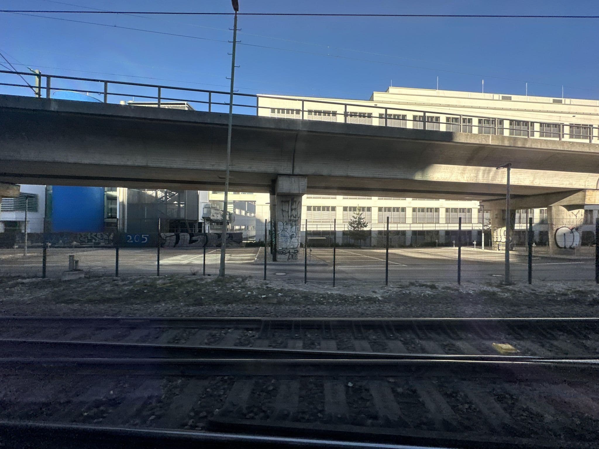 Street view near hostival, Munich — © quickness805 (CC BY-SA · Mapillary)