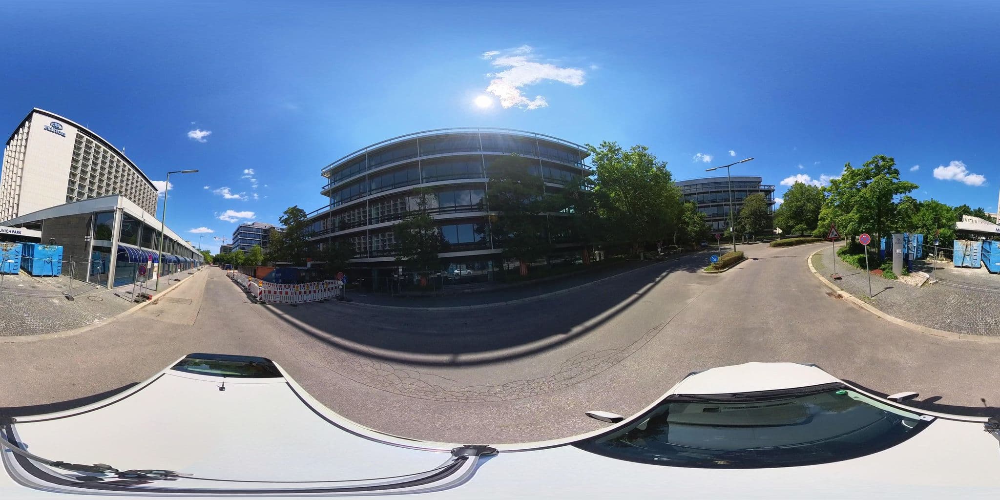 Street view near Vista Suite, Bogenhausen — © osmplus_org (CC BY-SA · Mapillary)