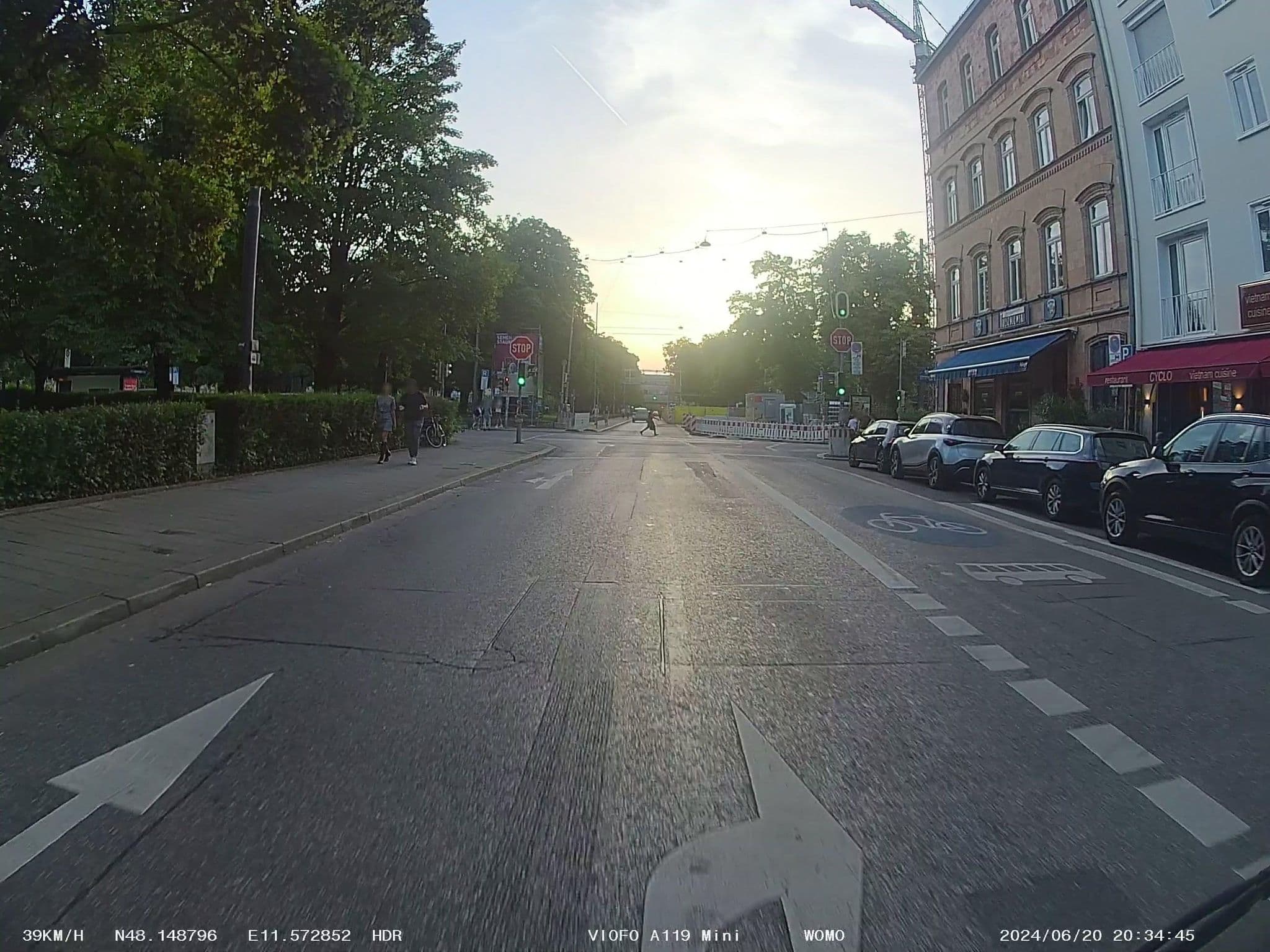 Street view near Bed And Breakfest, Munich — © soulcover (CC BY-SA · Mapillary)