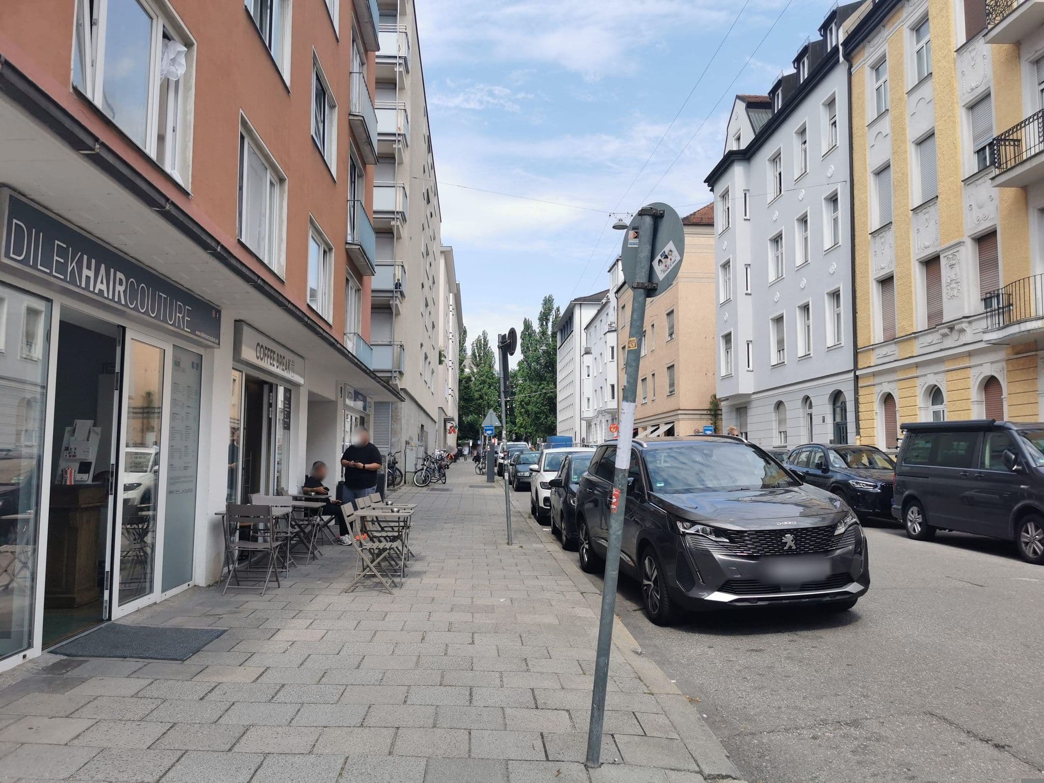 Street view near Pension Greiner, Munich — © soulcover (CC BY-SA · Mapillary)