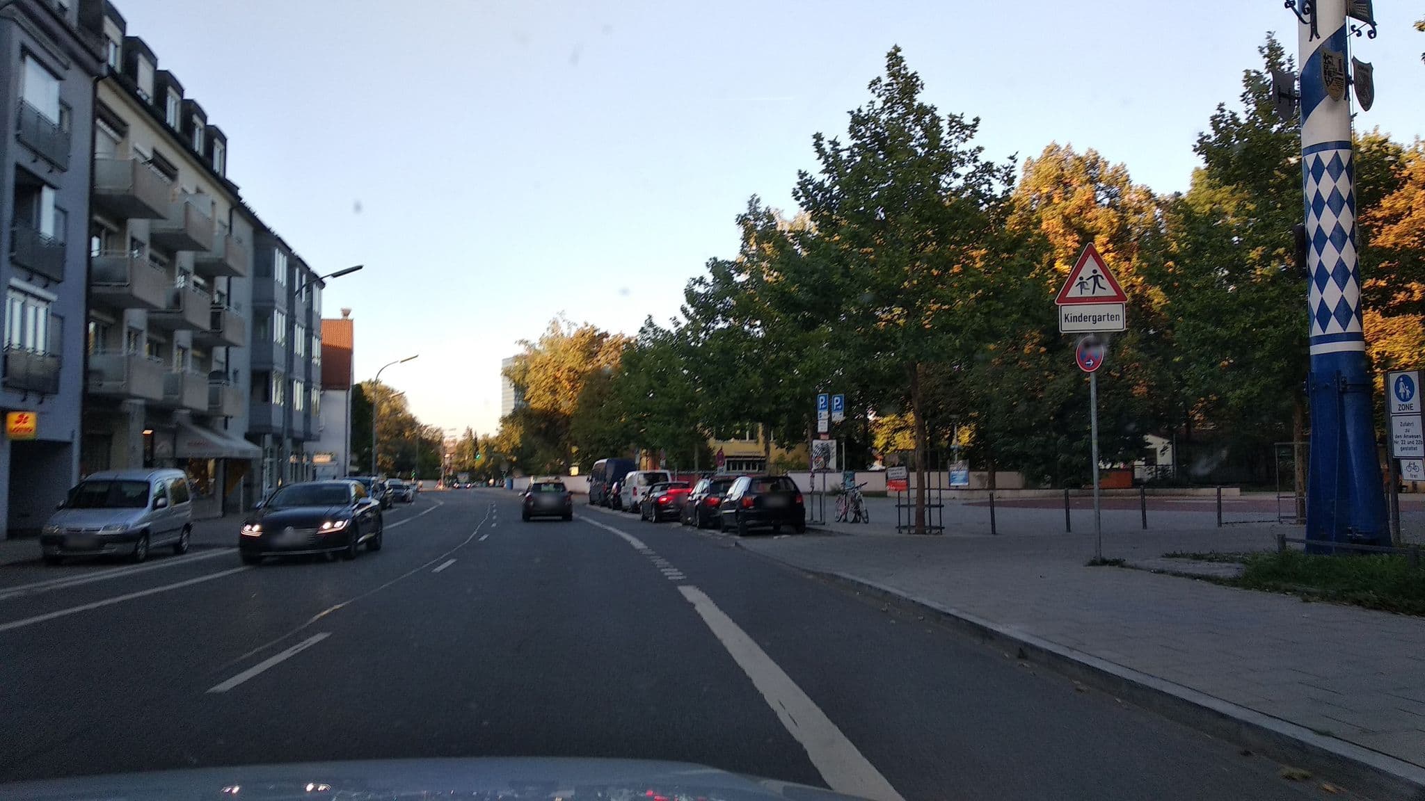 Street view near Hotel Eisenreich, Bogenhausen — © umap (CC BY-SA · Mapillary)