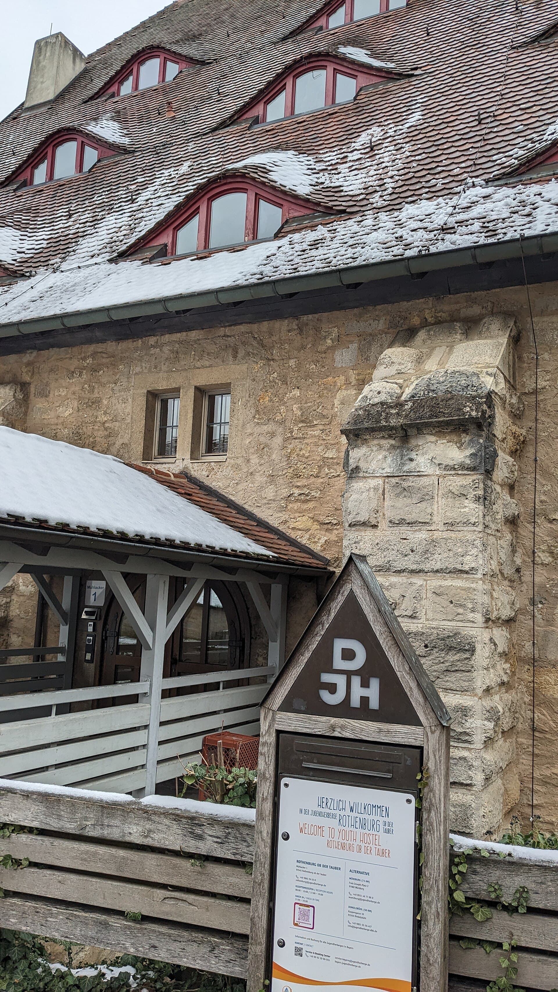 Jugendherberge Rothenburg o.d.T. (via Wikimedia Commons, CC BY-SA 4.0)