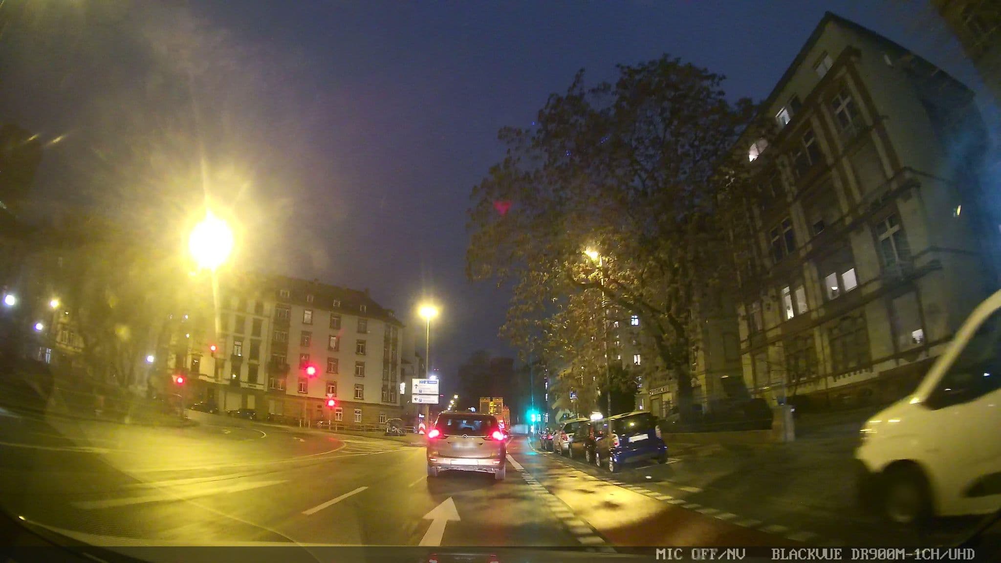 Street view near Pension Aller, Frankfurt am Main — © chuck (CC BY-SA · Mapillary)
