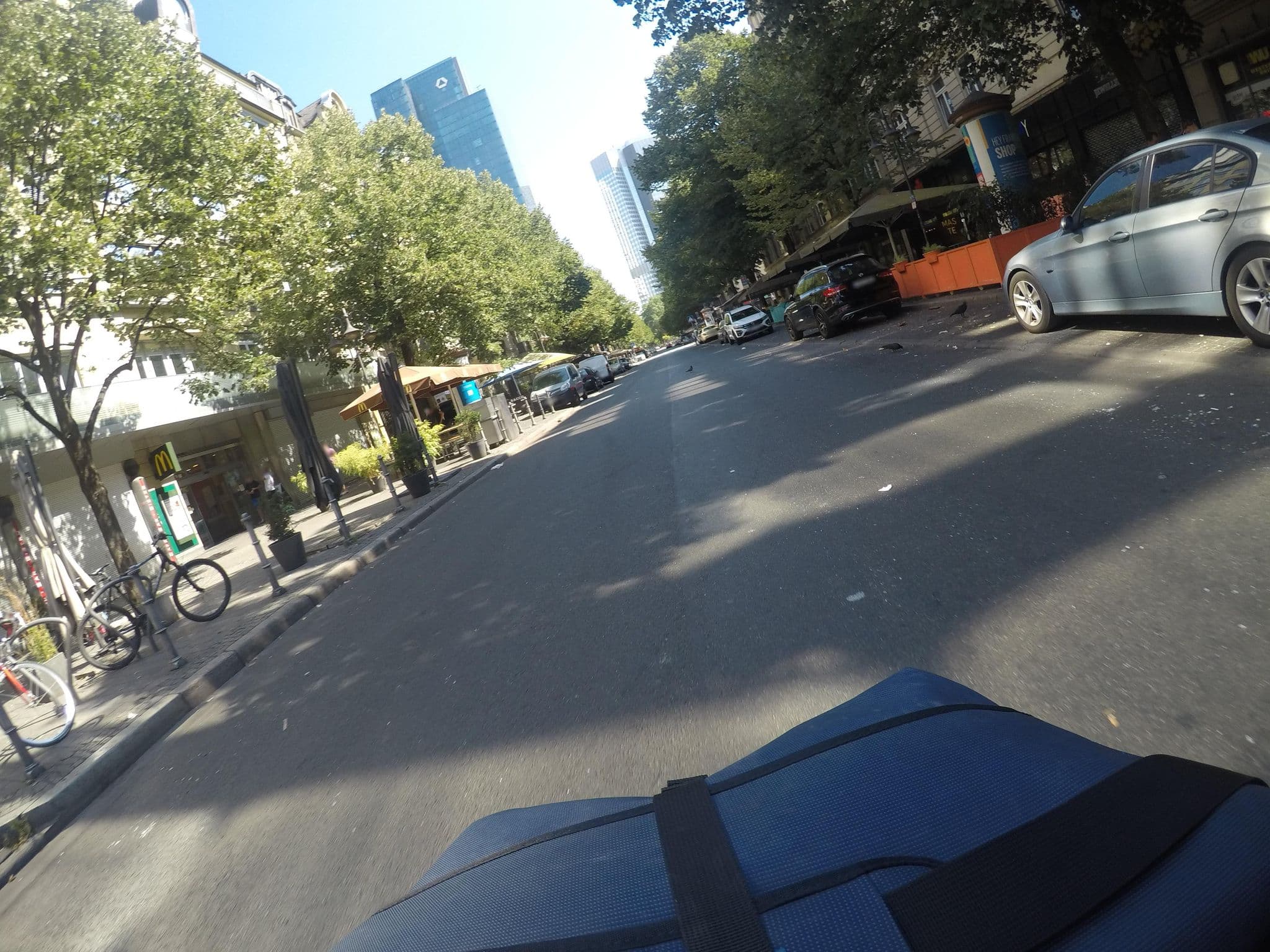 Street view near United Hostel Frankfurt City Center, Frankfurt am Main — © mfa (CC BY-SA · Mapillary)