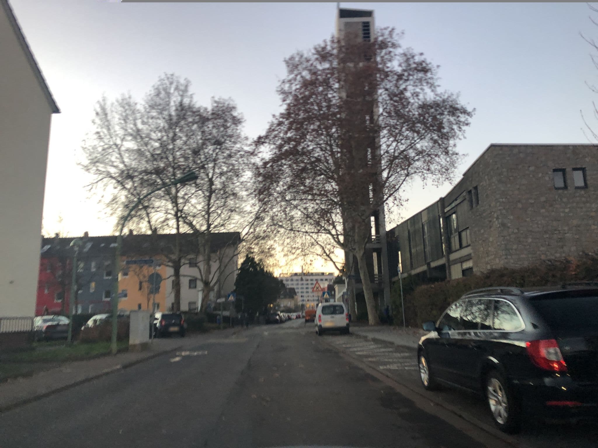 Street view near Deutsch-Indische Zusammenarbeit e. V., Gallus — © chuck (CC BY-SA · Mapillary)