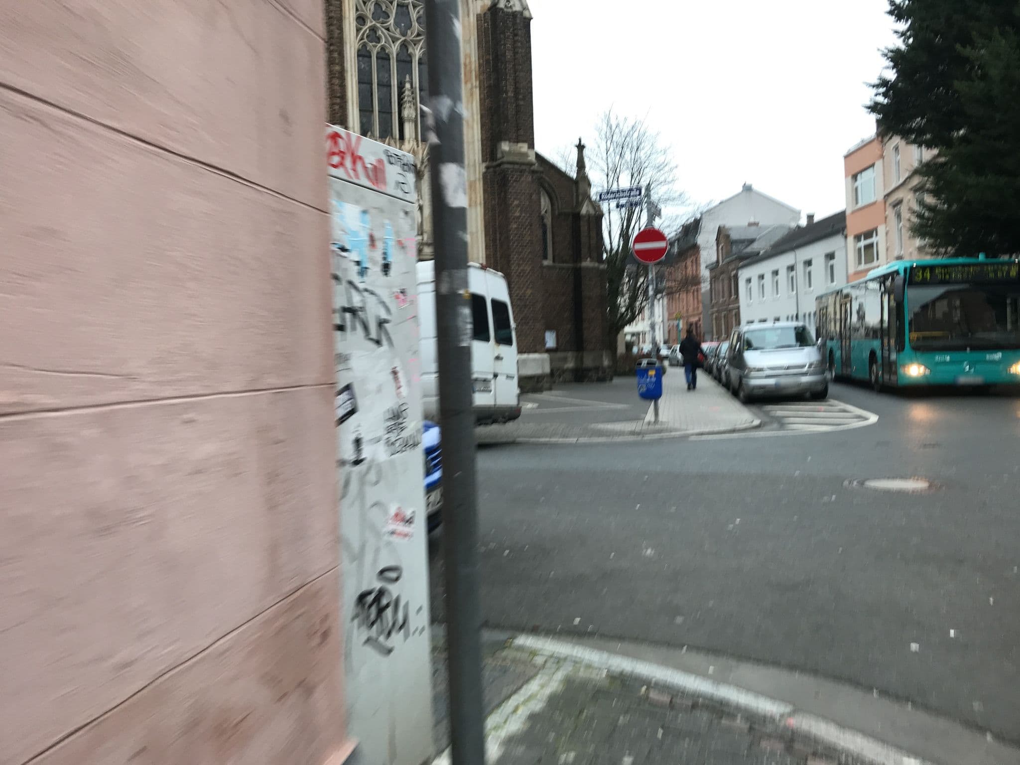 Street view near Hotel Emiliana am Bahnhof, Gallus — © miguel_andrade (CC BY-SA · Mapillary)