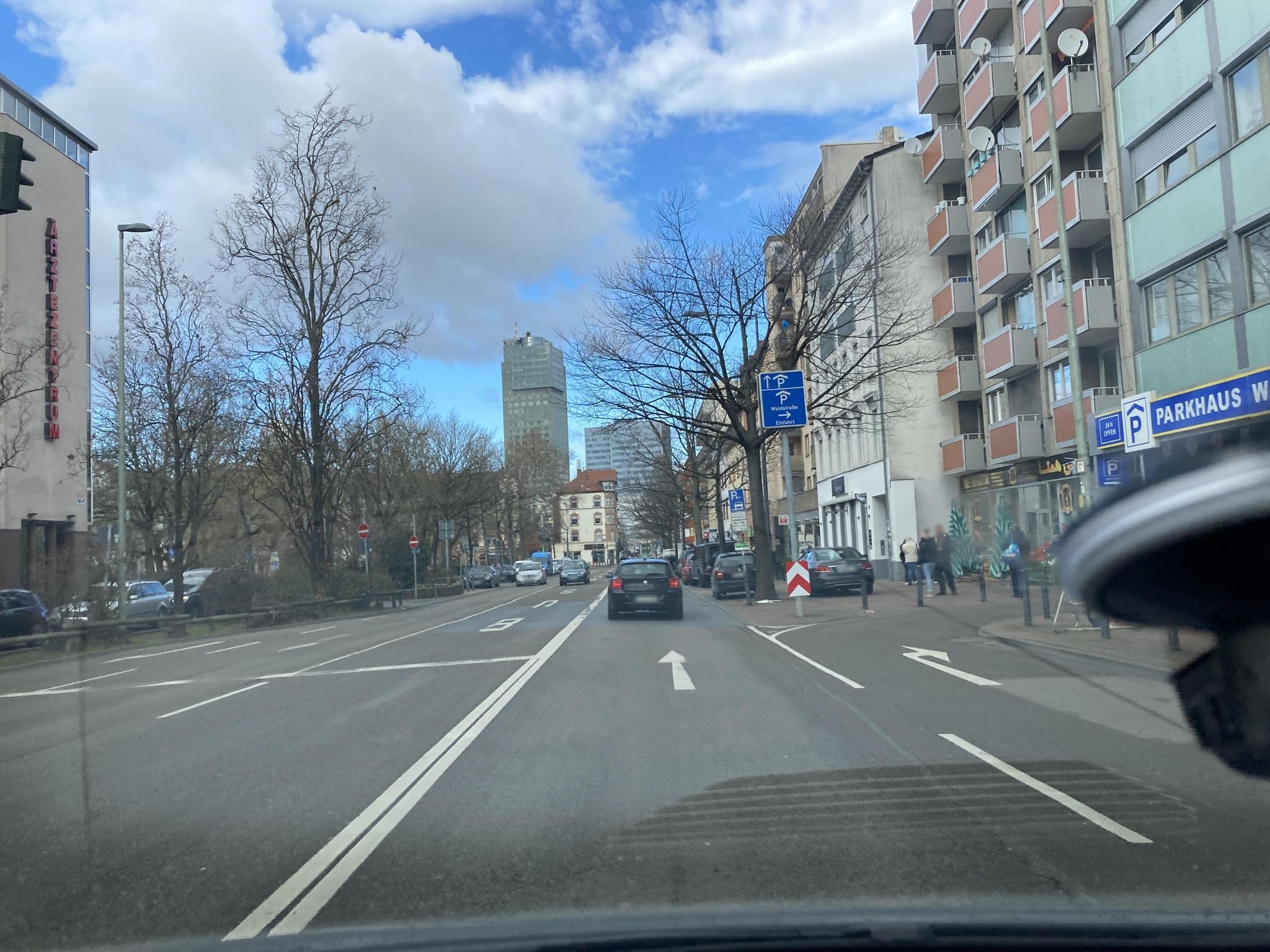 Street view near 2-Zimmer Apartment Sofia, gemütlich wie zu Hause, Offenbach — © robffm (CC BY-SA · Mapillary)
