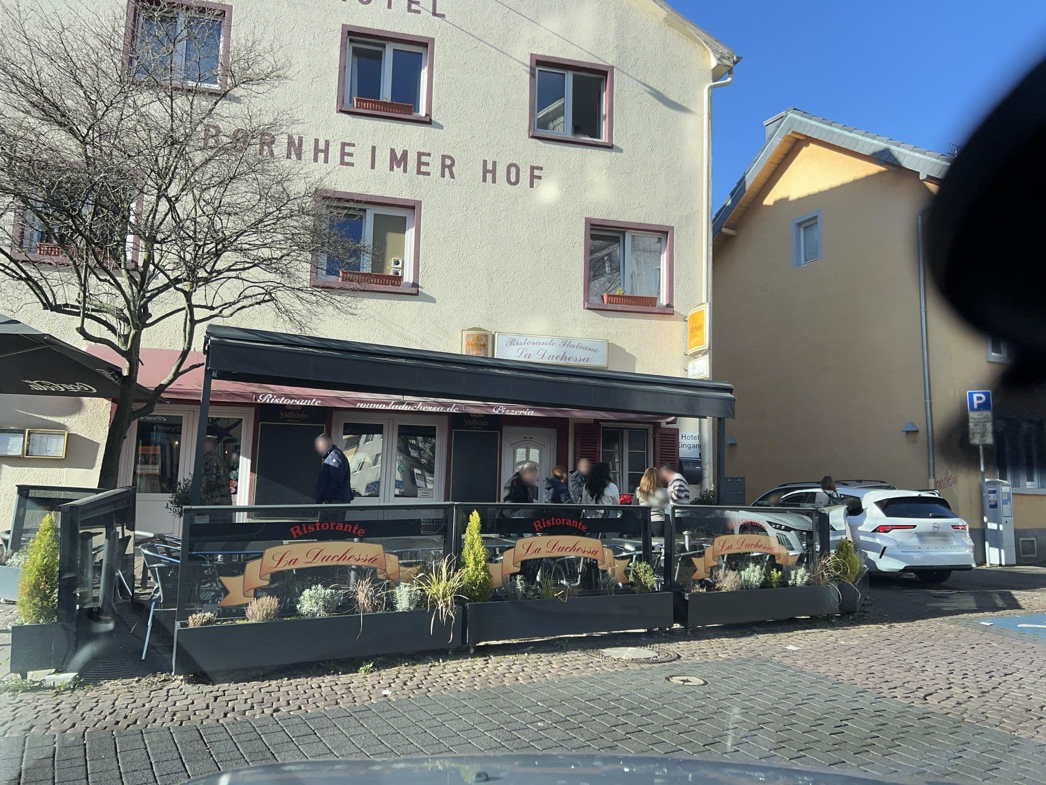 Street view near Hotel Bornheimer Hof, Frankfurt am Main — © robffm (CC BY-SA · Mapillary)