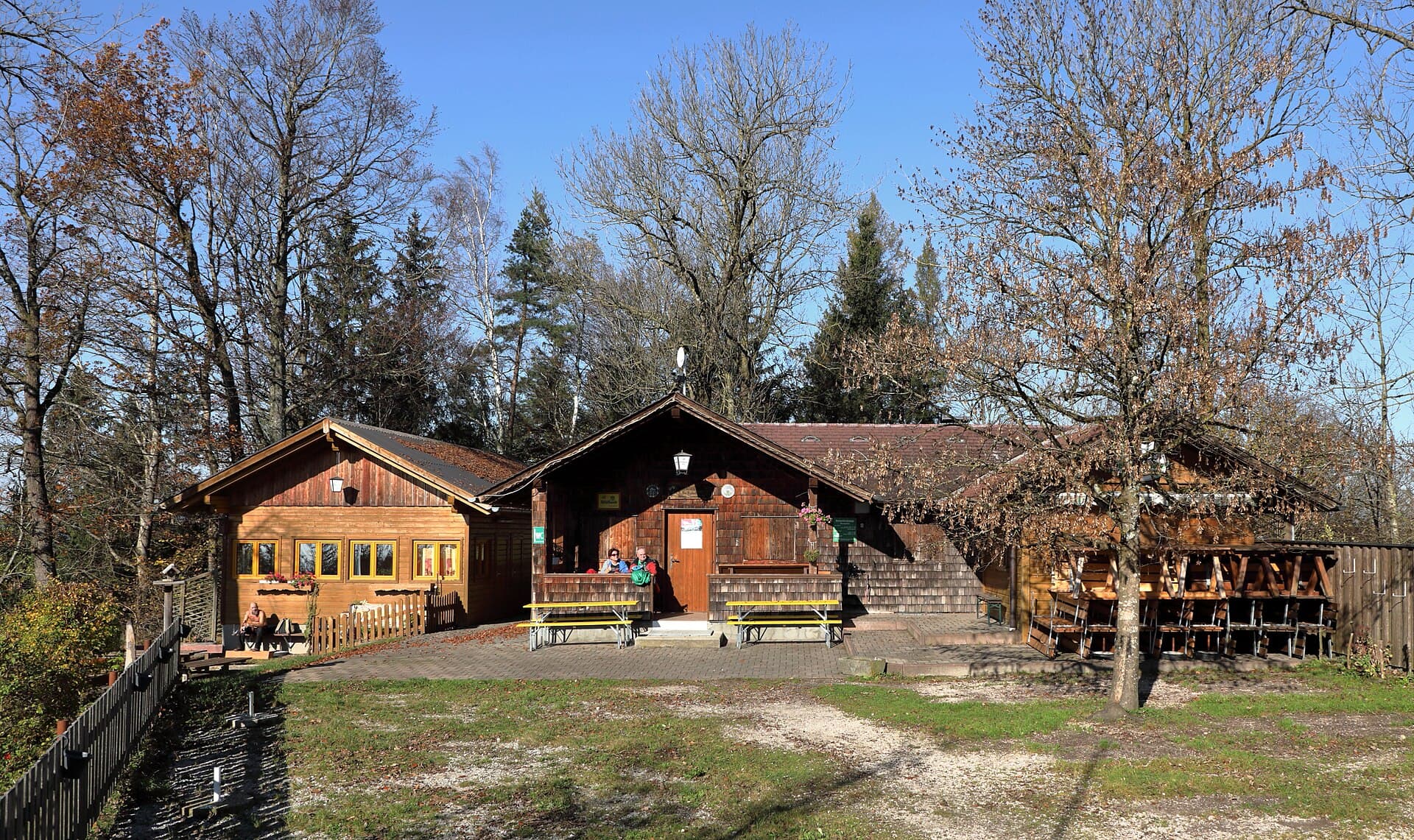 Pettenfirsthütte (via Wikimedia Commons, CC BY-SA 4.0)