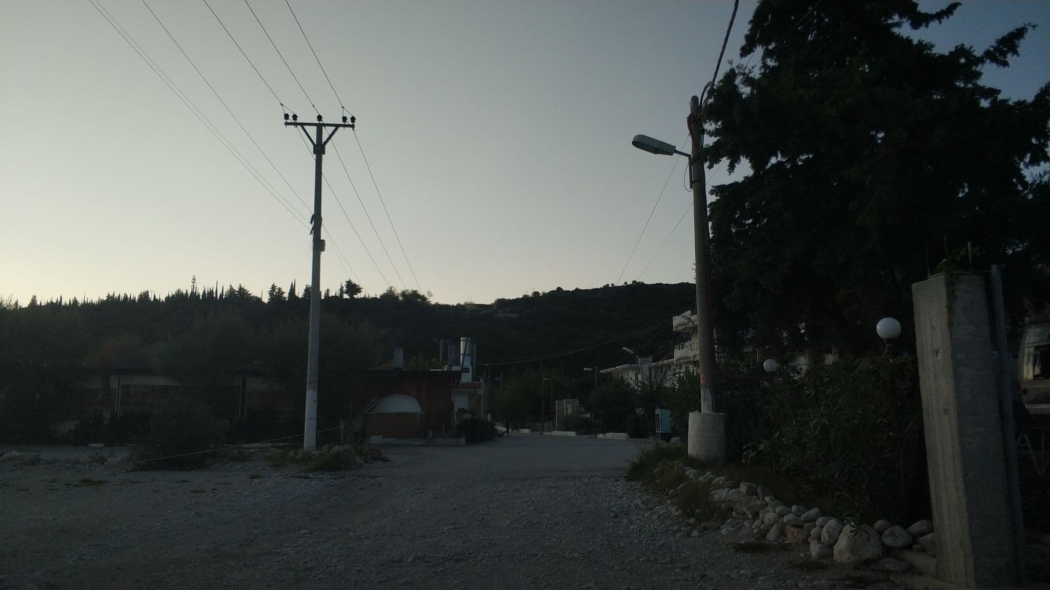 Street view near Hotel Gjosis, Himarë — © freddouhelk (CC BY-SA · Mapillary)