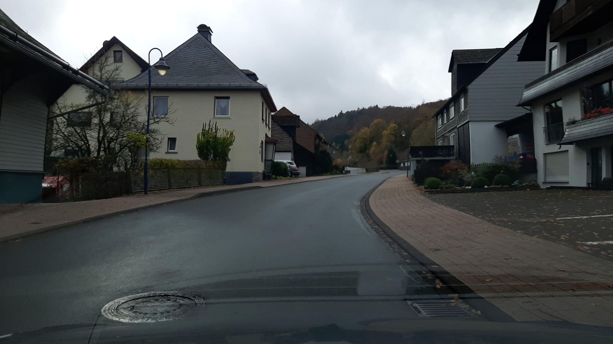 Street view near Pension Leise, Willingen — © Lowiekse (CC BY-SA · Mapillary)