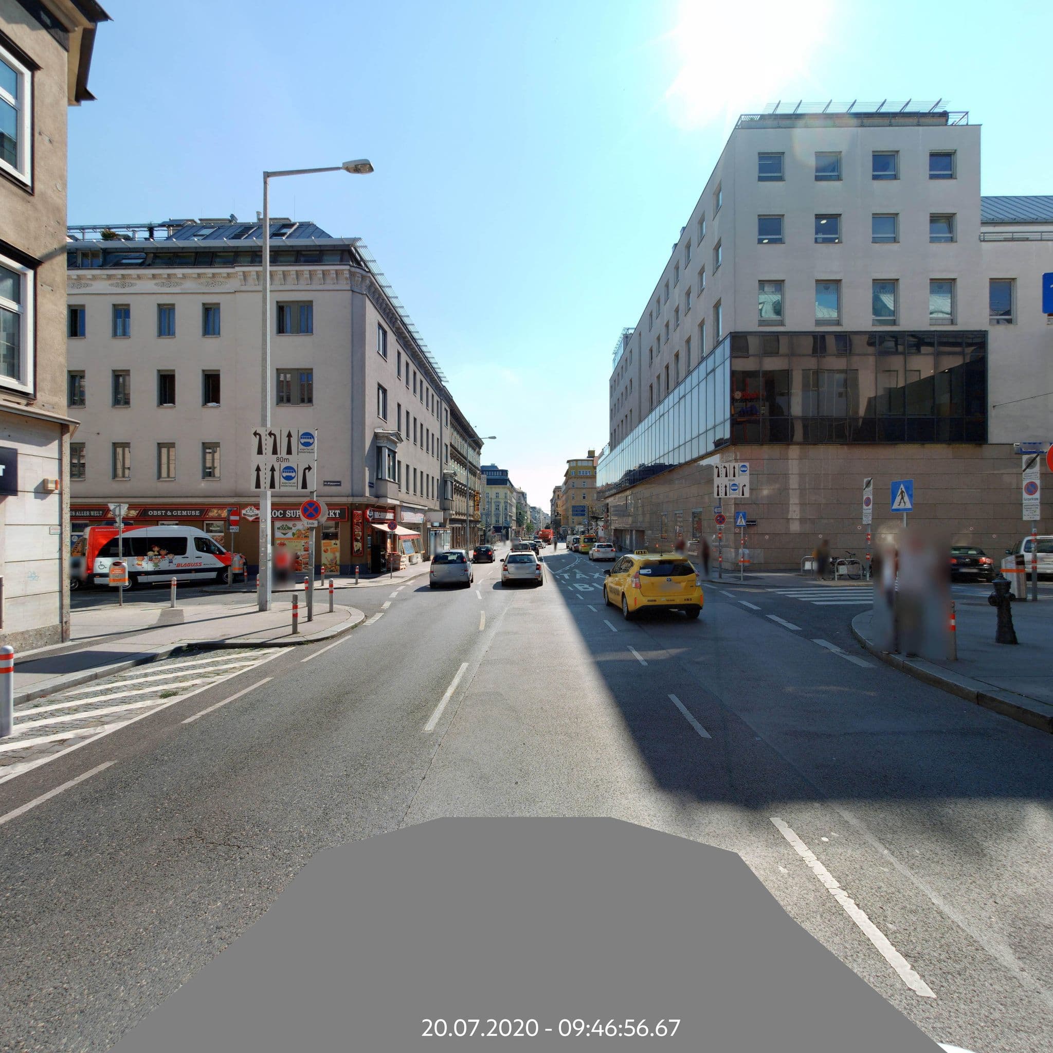 Street view near arte Hotel Wien Stadthalle, Neubau — © eliasgander (CC BY-SA · Mapillary)