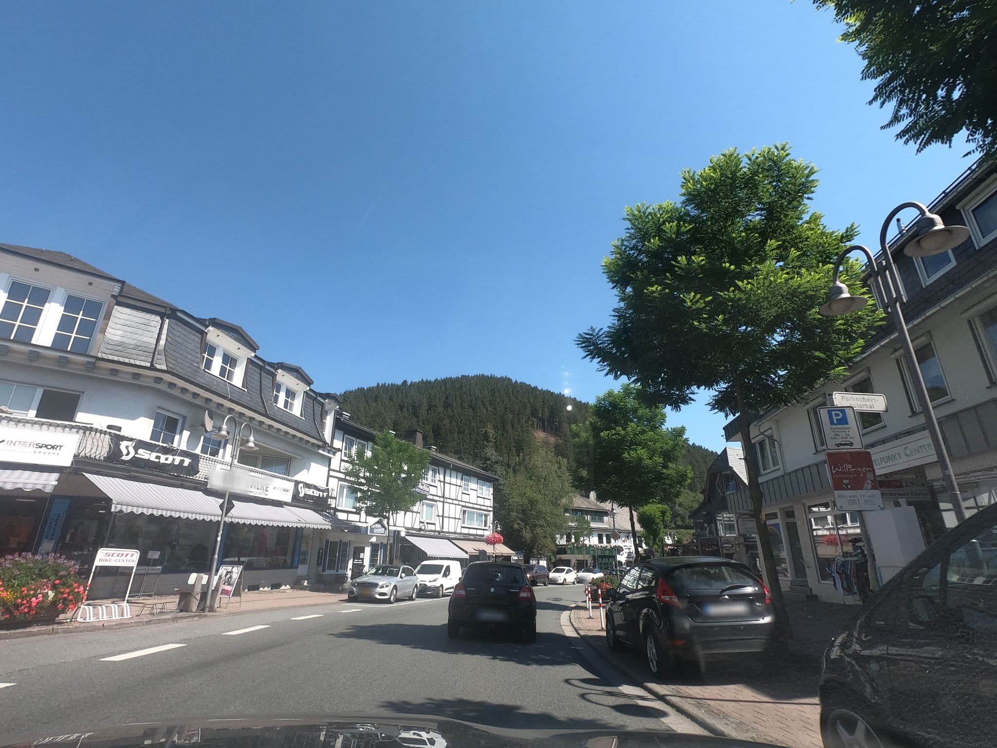 Street view near Ferienwohnungen Inh. L. + E. Genuit, Willingen — © countzero5 (CC BY-SA · Mapillary)