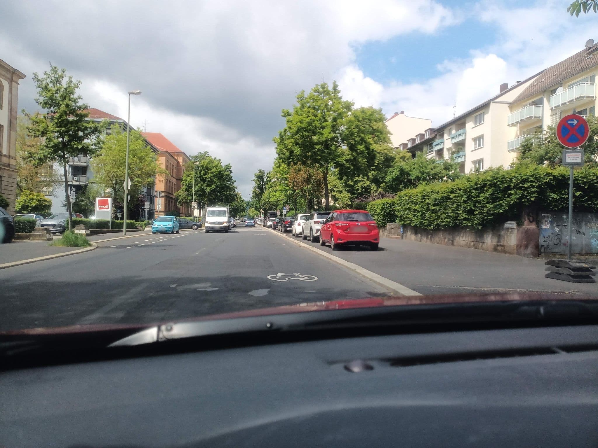 Street view near Hotel Kö 78 Garni, Kassel — © sehfahrer (CC BY-SA · Mapillary)