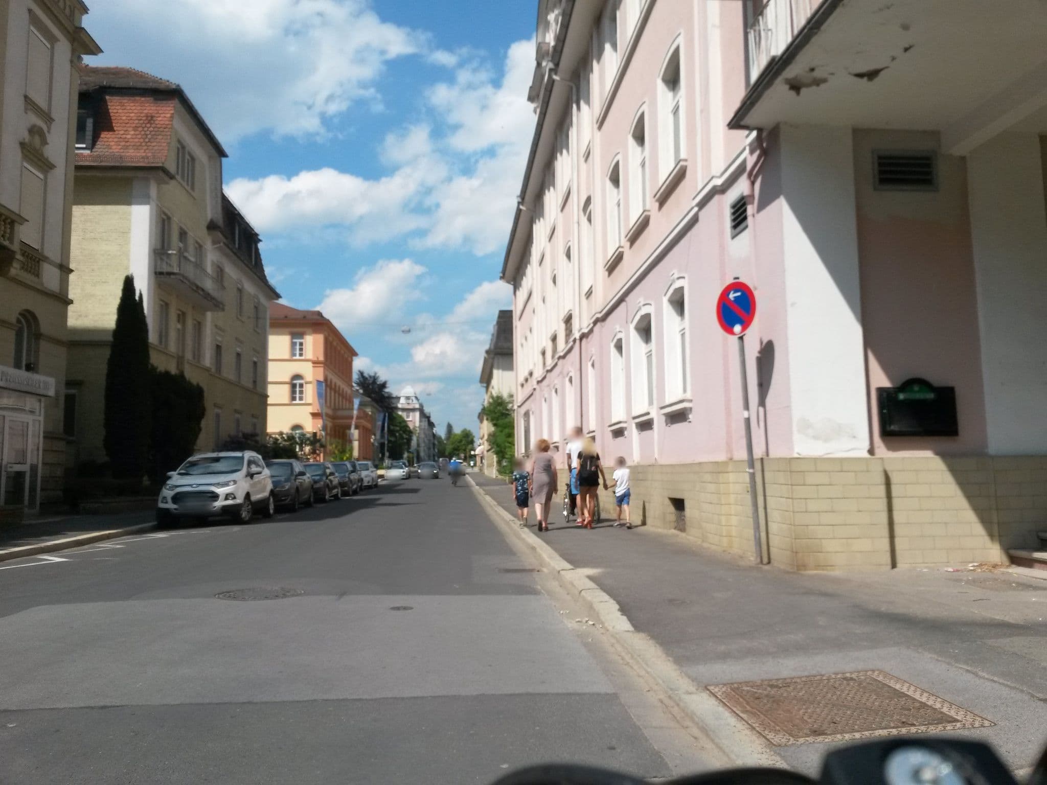 Street view near Preussischer Hof, Bad Kissingen — © rausk (CC BY-SA · Mapillary)