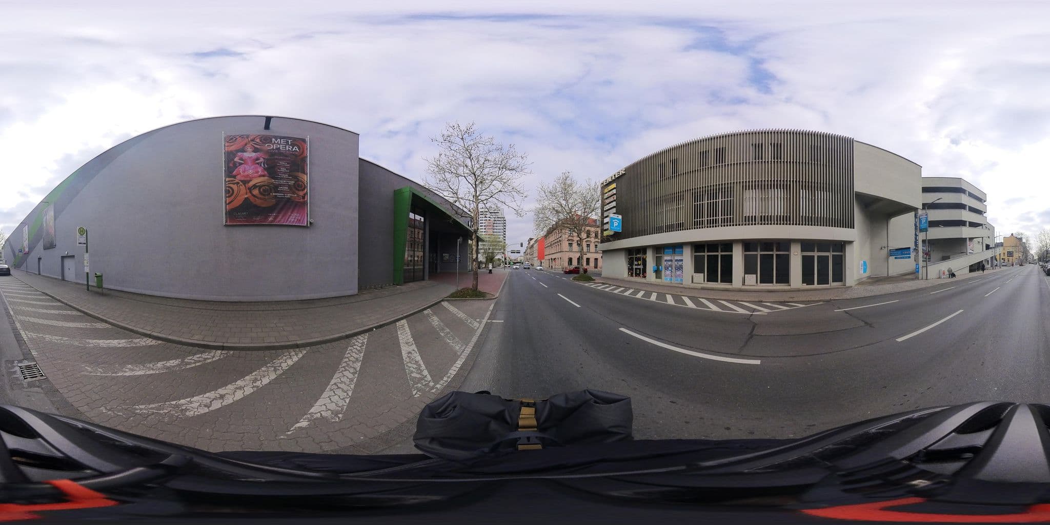 Street view near the niu Saddle, Fürth — © stadtraumGmbH (CC BY-SA · Mapillary)