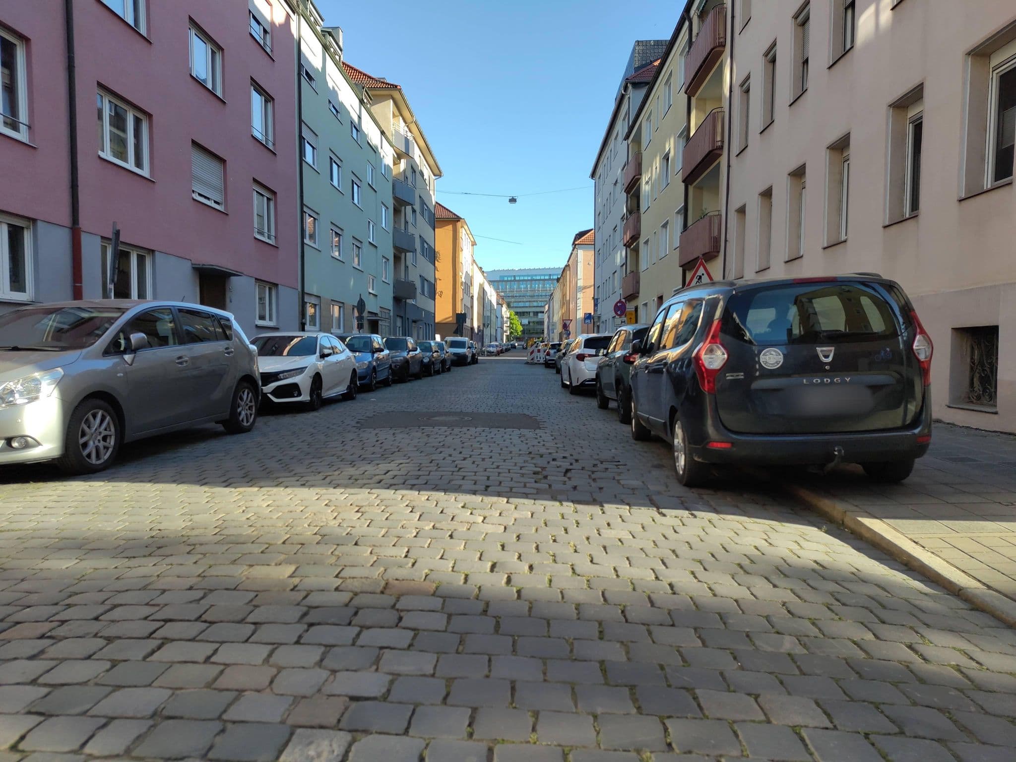 Street view near Messeapartment an der Altstadtmauer, Nuremberg — © HaraldBk (CC BY-SA · Mapillary)