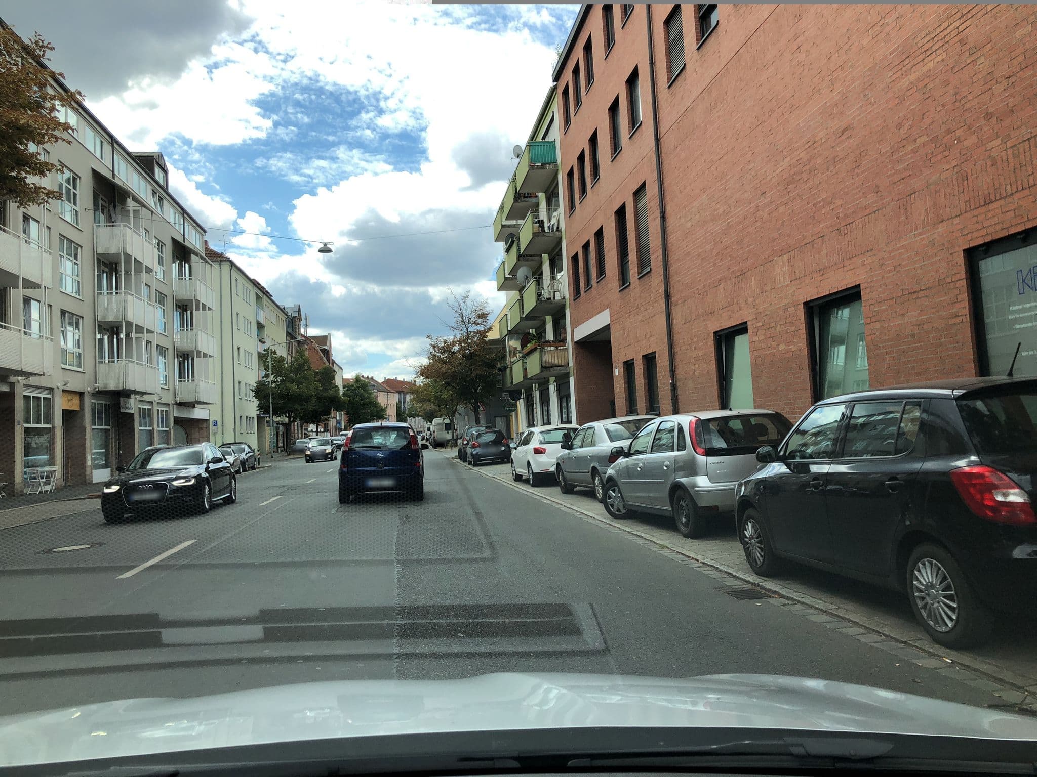 Street view near Derag Hotel Maximilian, Nuremberg — © derzornigemarkus (CC BY-SA · Mapillary)