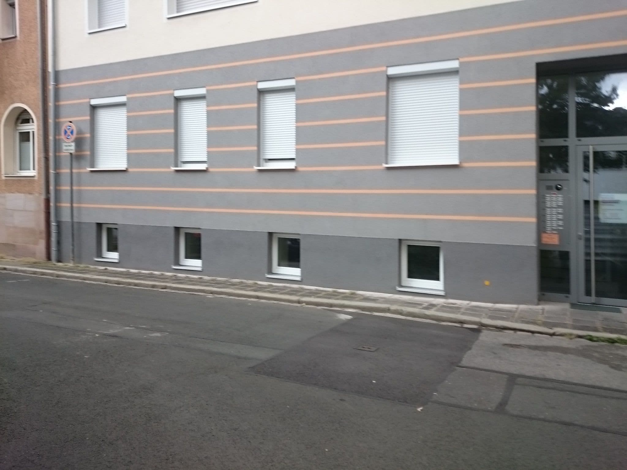 Street view near Hotel am Heideloffplatz, Nuremberg — © msdess (CC BY-SA · Mapillary)