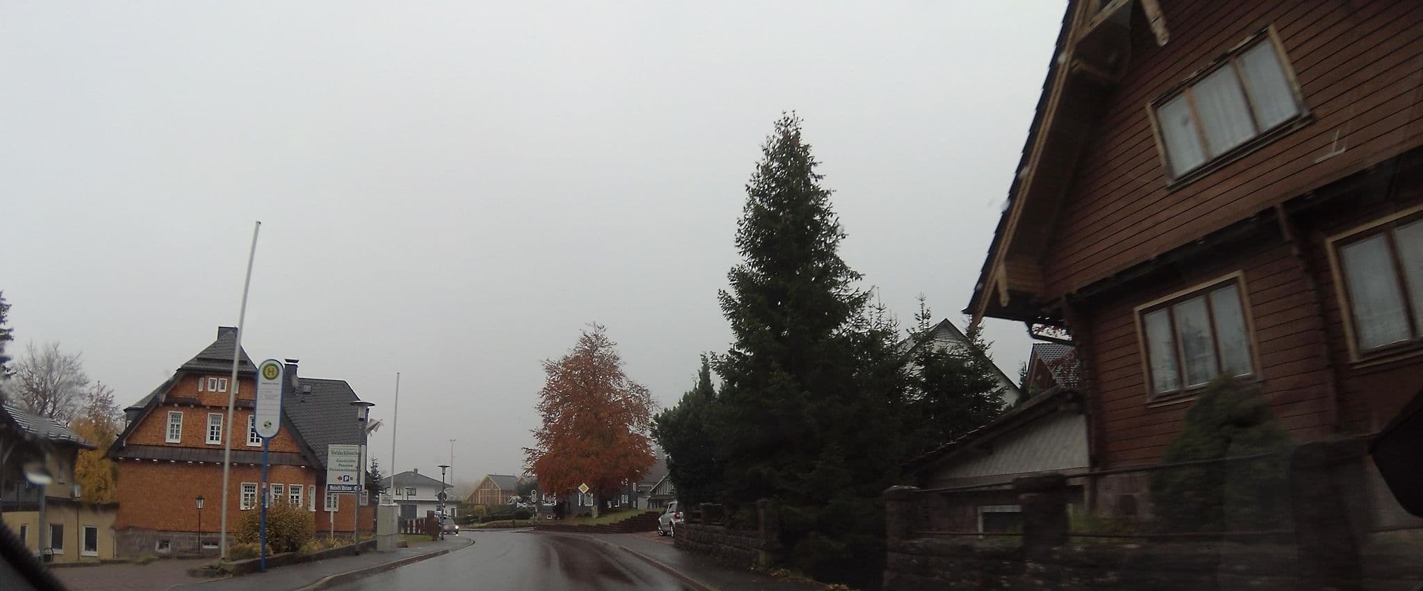 Street view near Waldschlösschen Inh. Ulrich Belgardt Pension, Oberhof — © teddy73 (CC BY-SA · Mapillary)