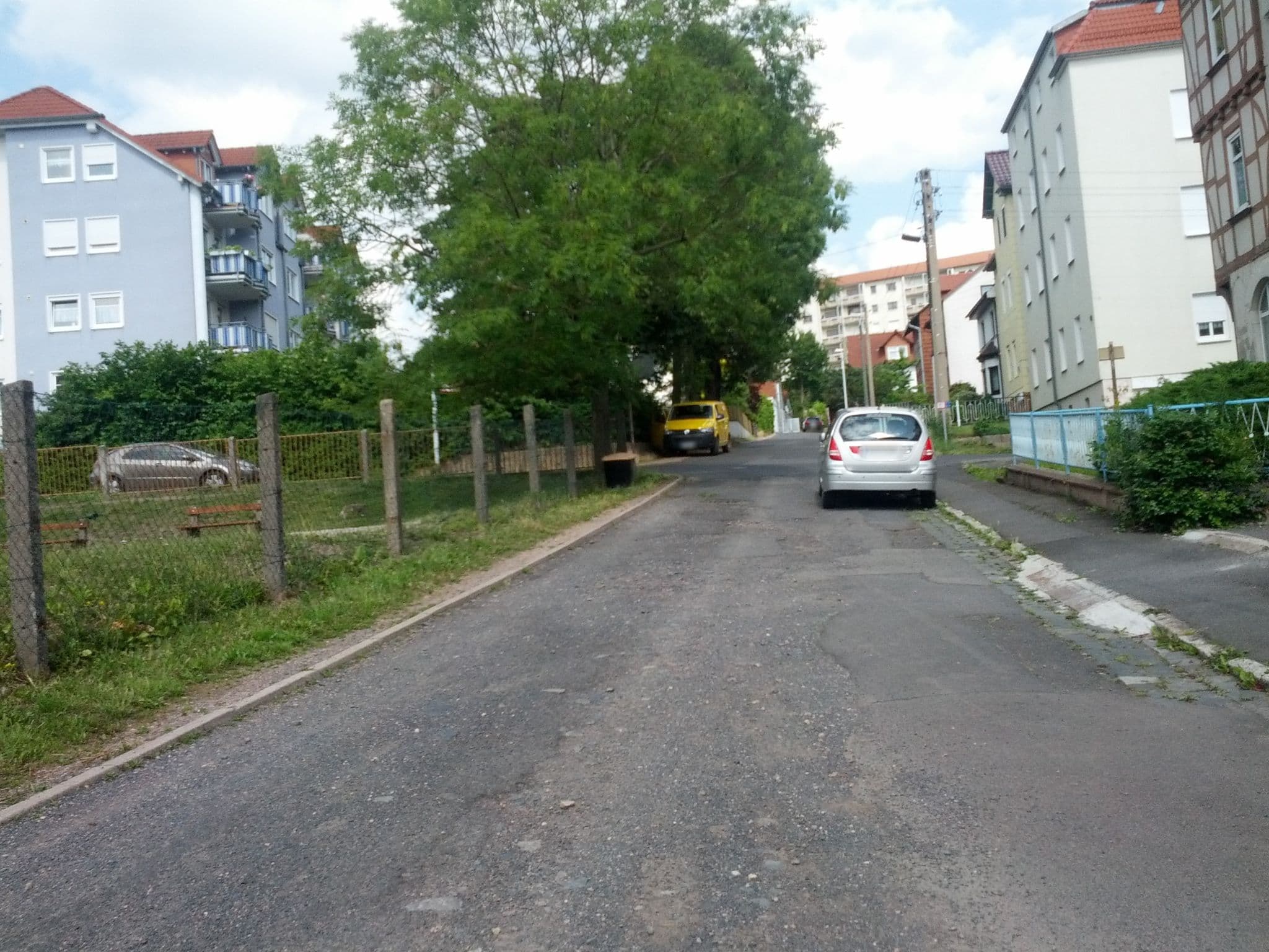 Street view near Harro Jehn, Eisenach — © zoegglmeyr (CC BY-SA · Mapillary)