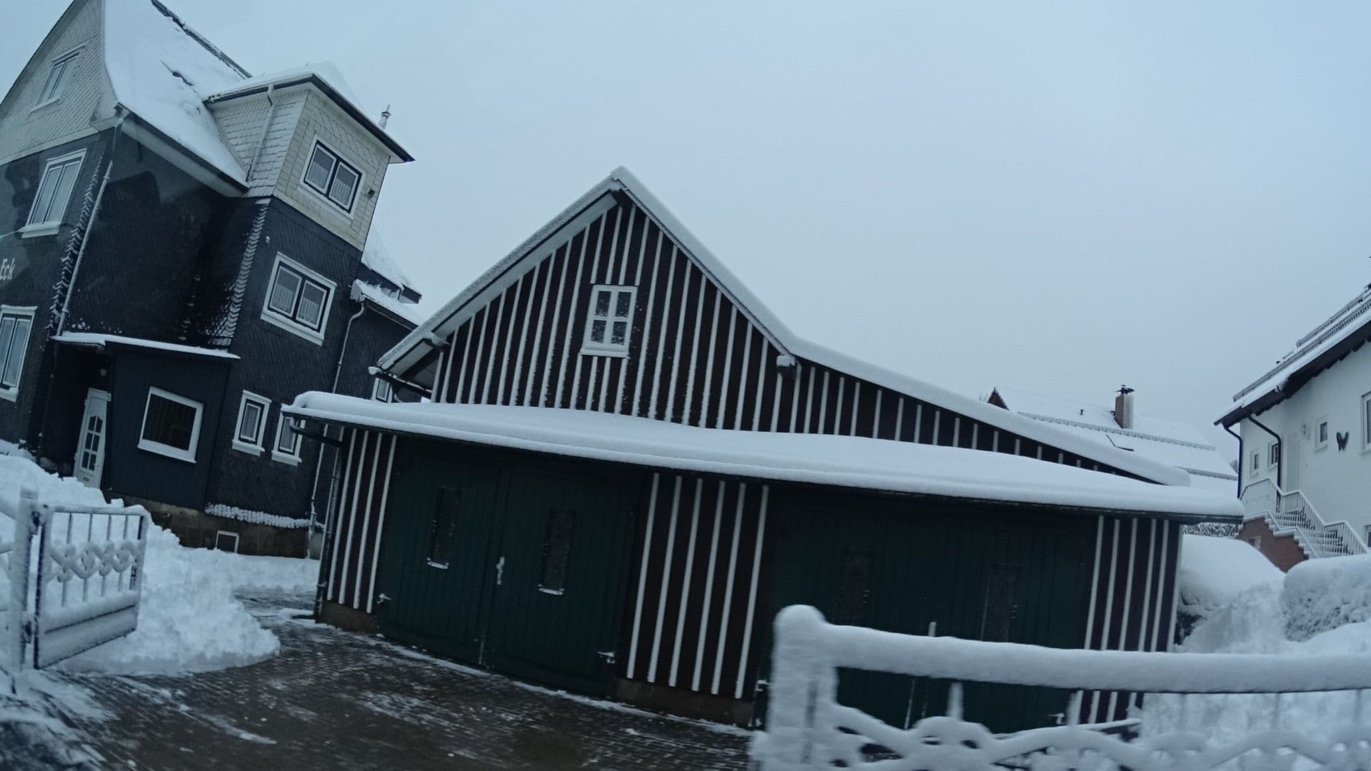 Street view near Achim Schmidt und Steffi Schmidt, Oberhof — © ramap (CC BY-SA · Mapillary)