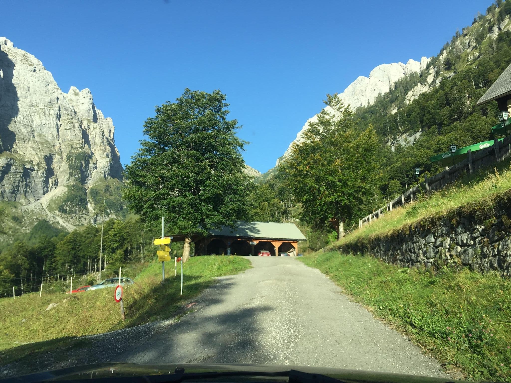 Street view near Almgasthof Valentinalm, Kötschach — © igorzo (CC BY-SA · Mapillary)
