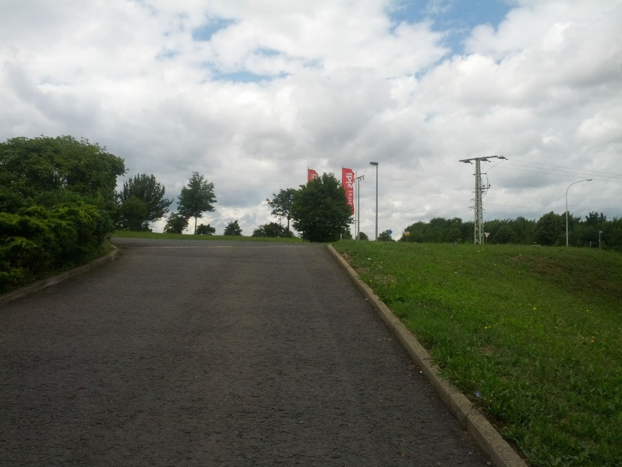 Street view near Comfort Hotel Eisenach, Eisenach — © zoegglmeyr (CC BY-SA · Mapillary)