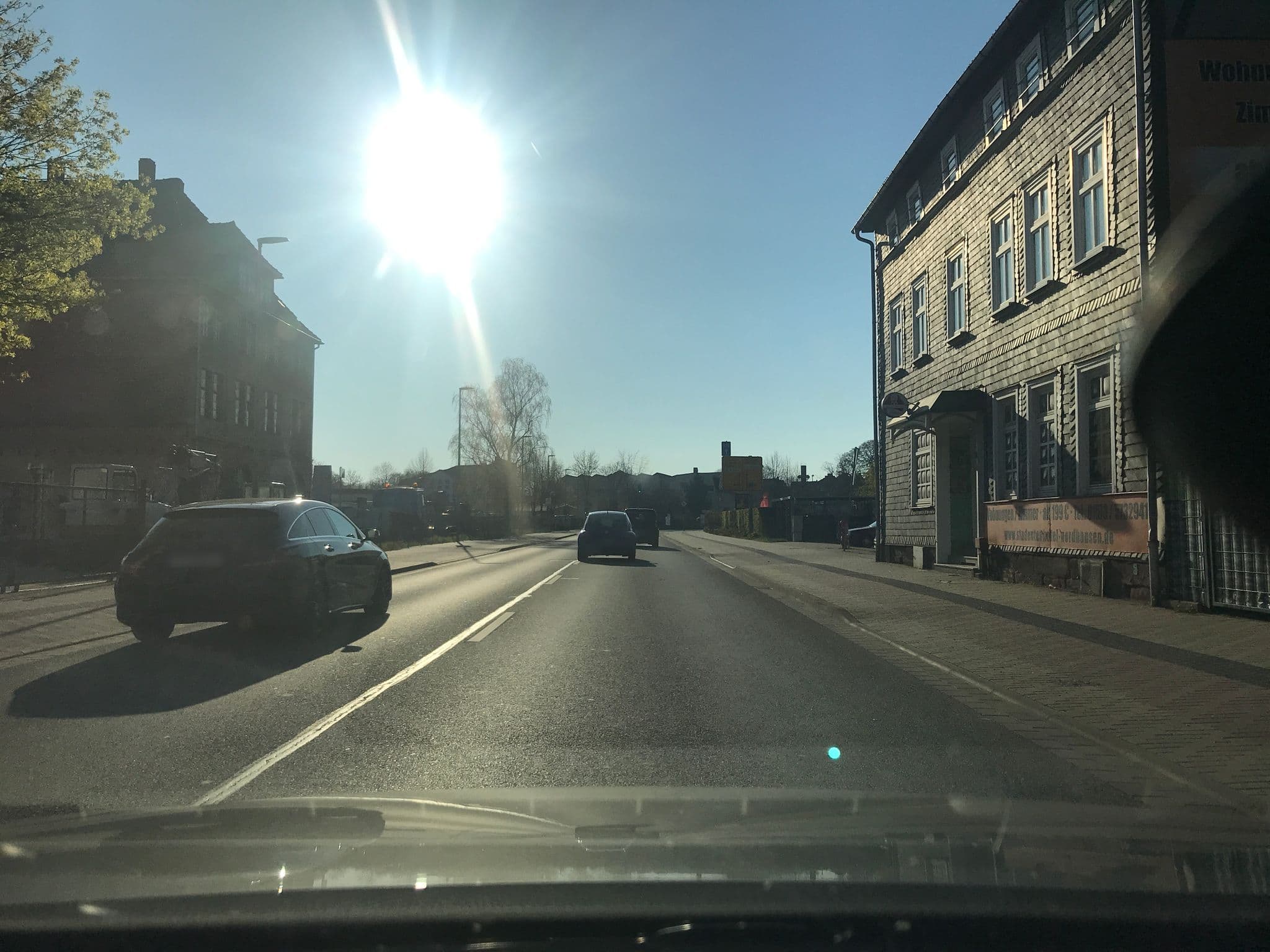 Street view near Hotel Zur Sonne, Nordhausen — © saschahaberkorn (CC BY-SA · Mapillary)