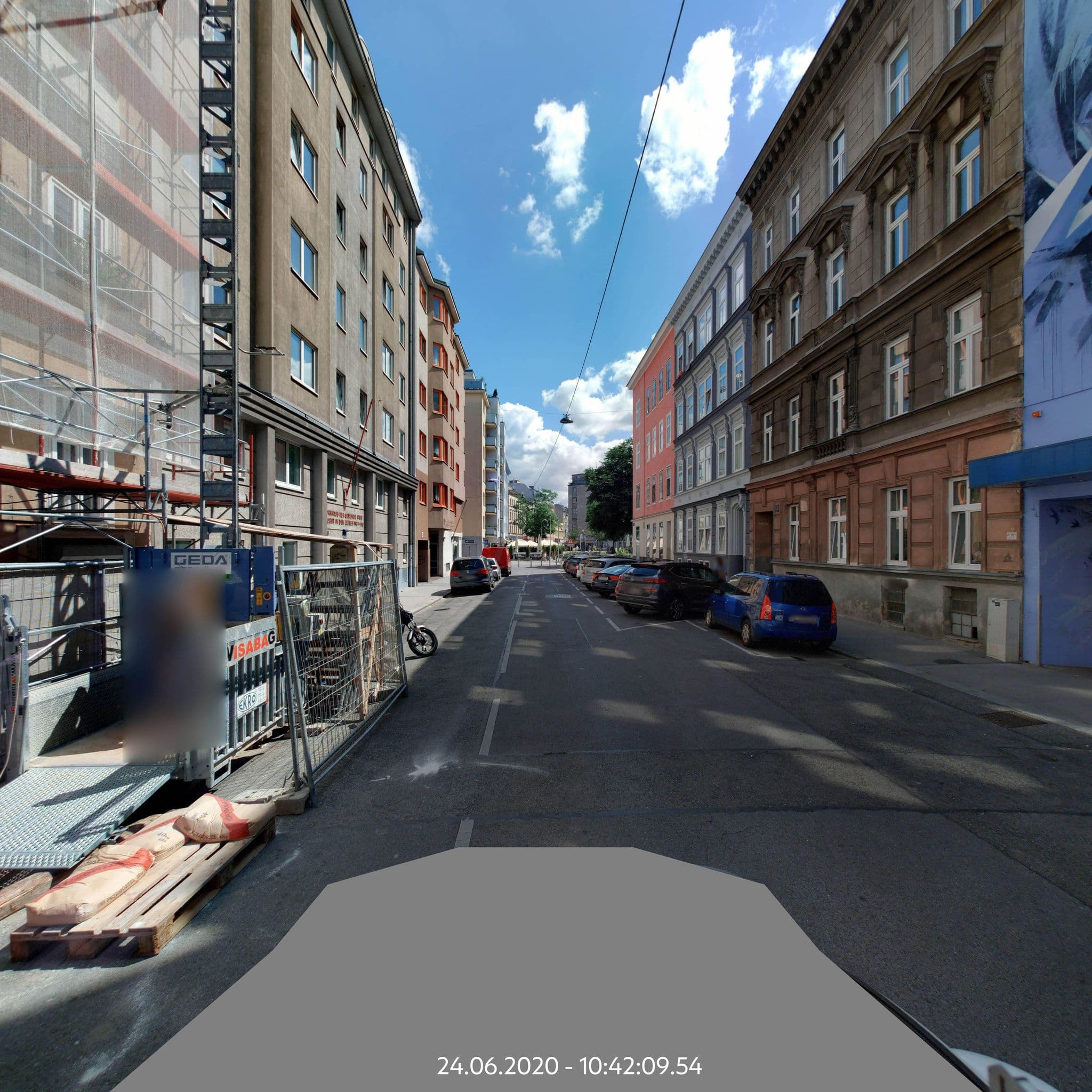 Street view near Art Hotel, Margareten — © eliasgander (CC BY-SA · Mapillary)