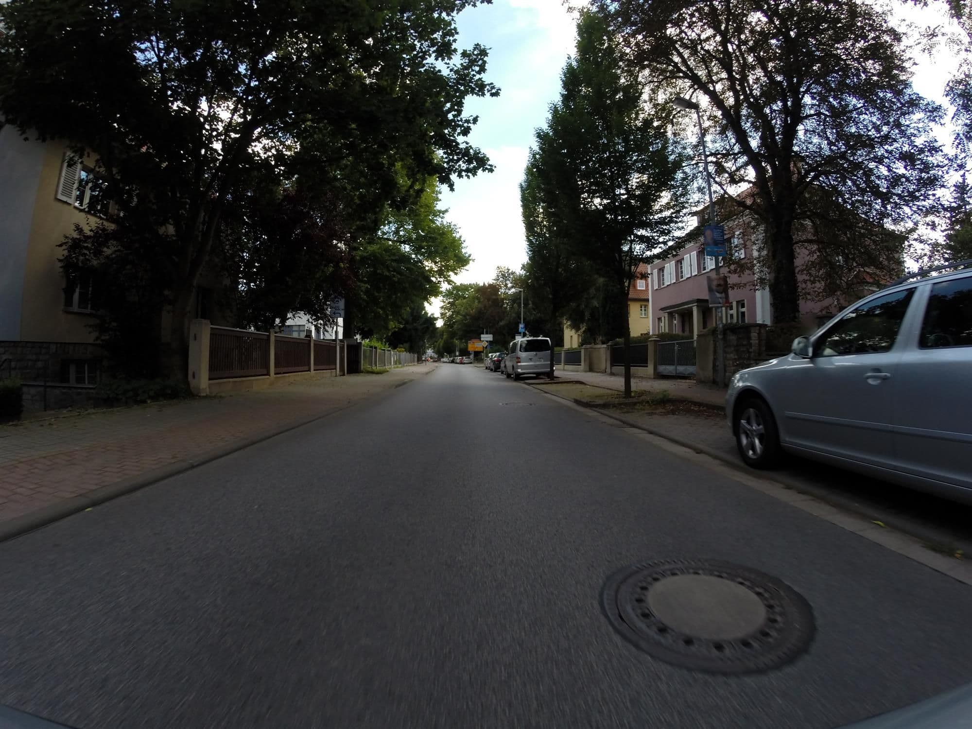 Street view near Ferien auf dem Lande, Erfurt — © ahzf (CC BY-SA · Mapillary)