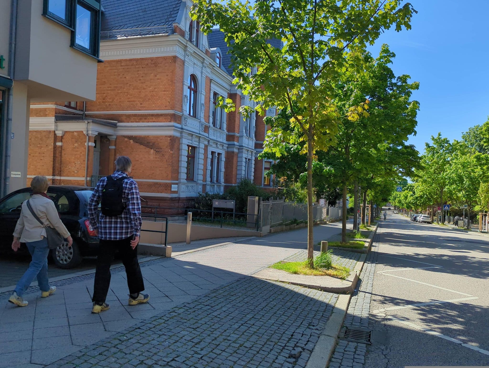 Street view near Jugendherberge Weimar - "Germania", Weimar — © hotteliene (CC BY-SA · Mapillary)