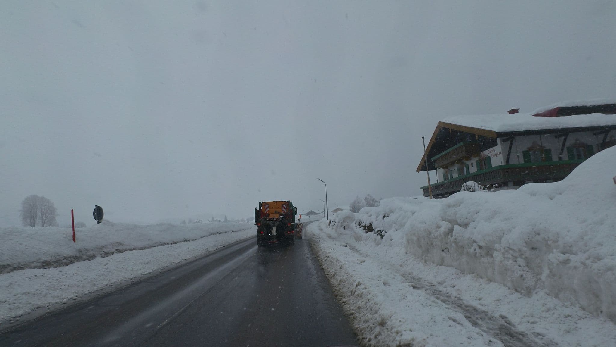 Street view near Appartememthaus Regner, Reit im Winkl — © schulf (CC BY-SA · Mapillary)