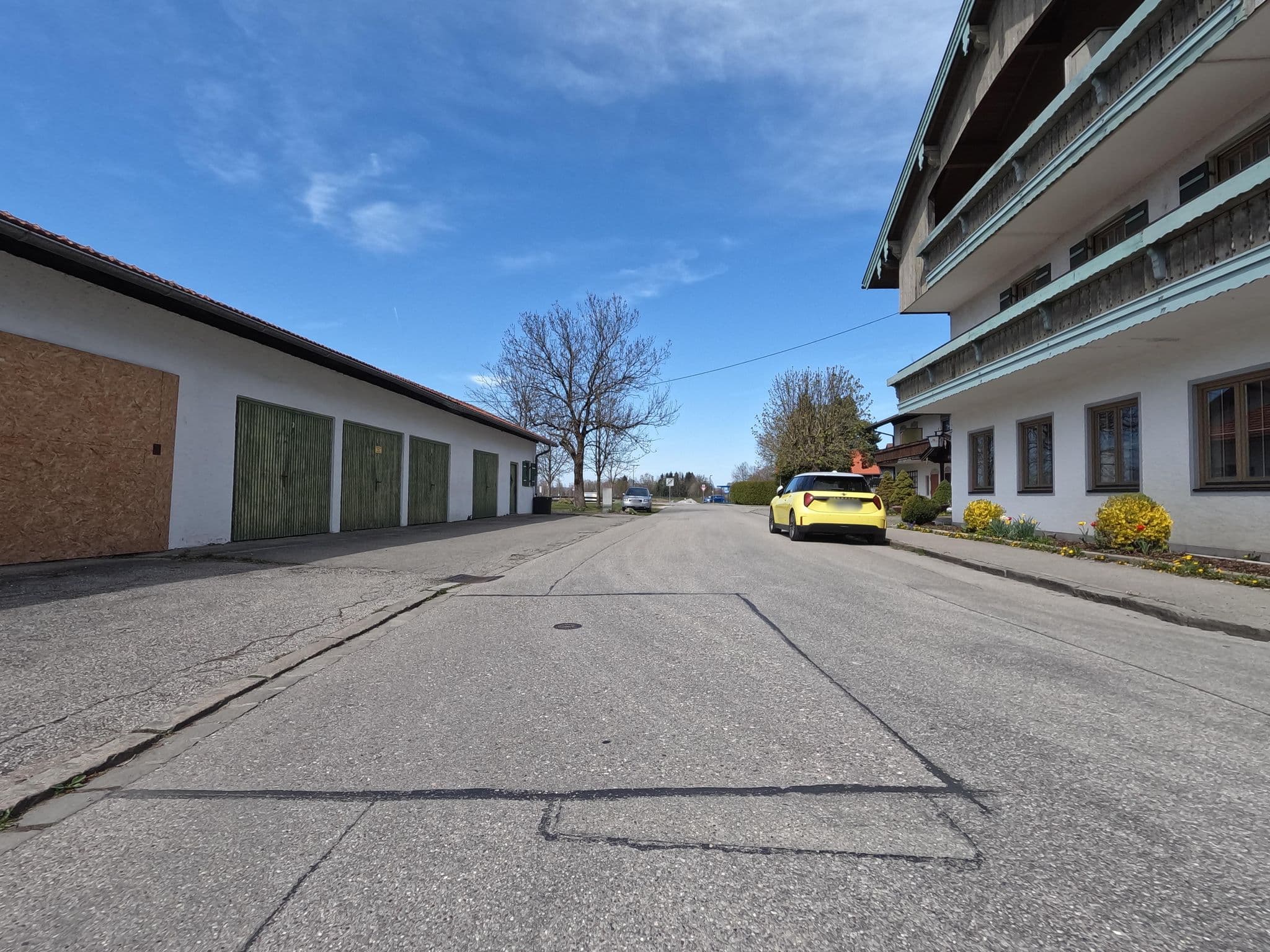Street view near Hotel Bernau, Bernau am Chiemsee — © natebus (CC BY-SA · Mapillary)