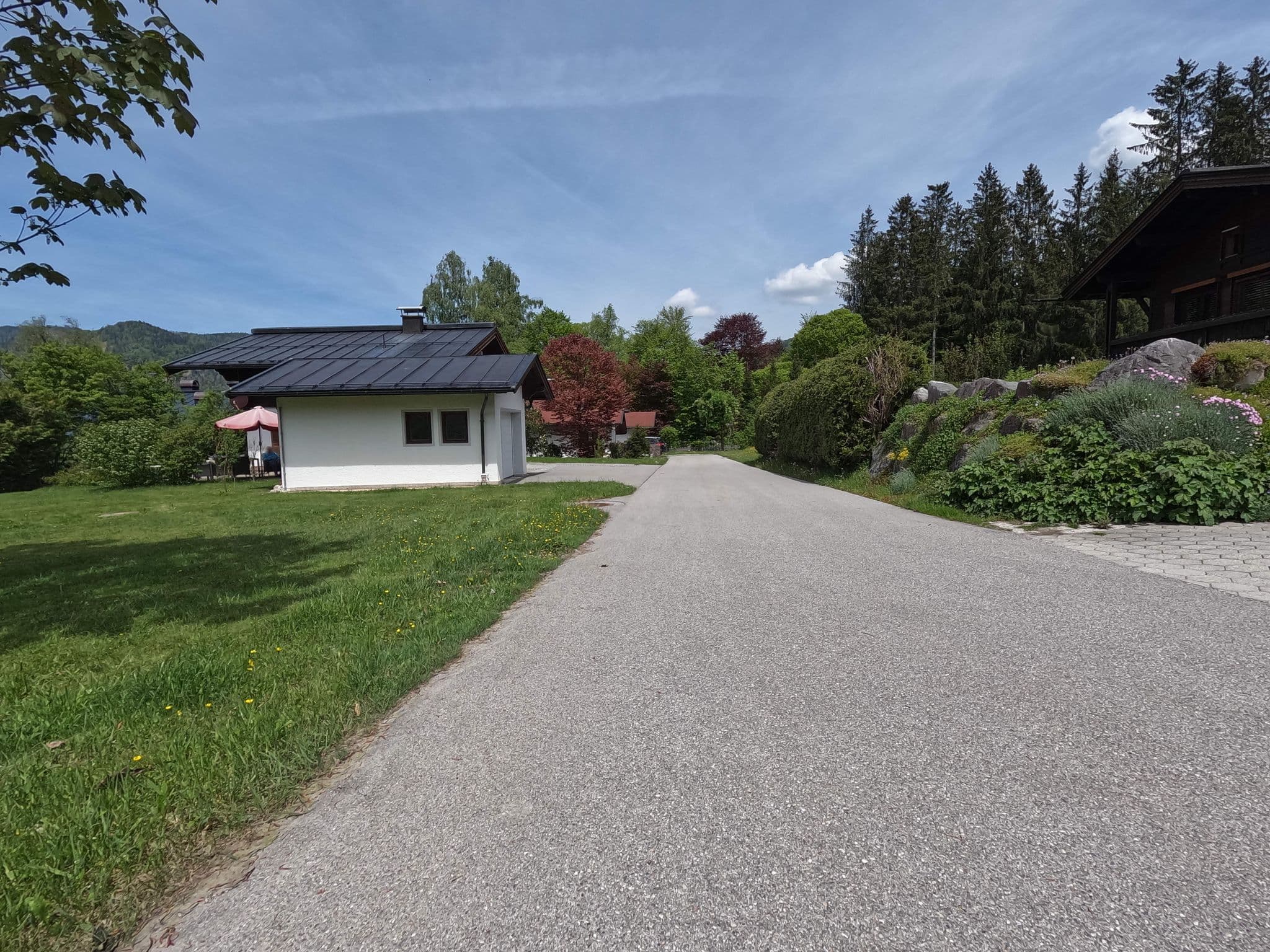Street view near Gästehaus Hagen, Reit im Winkl — © natebus (CC BY-SA · Mapillary)