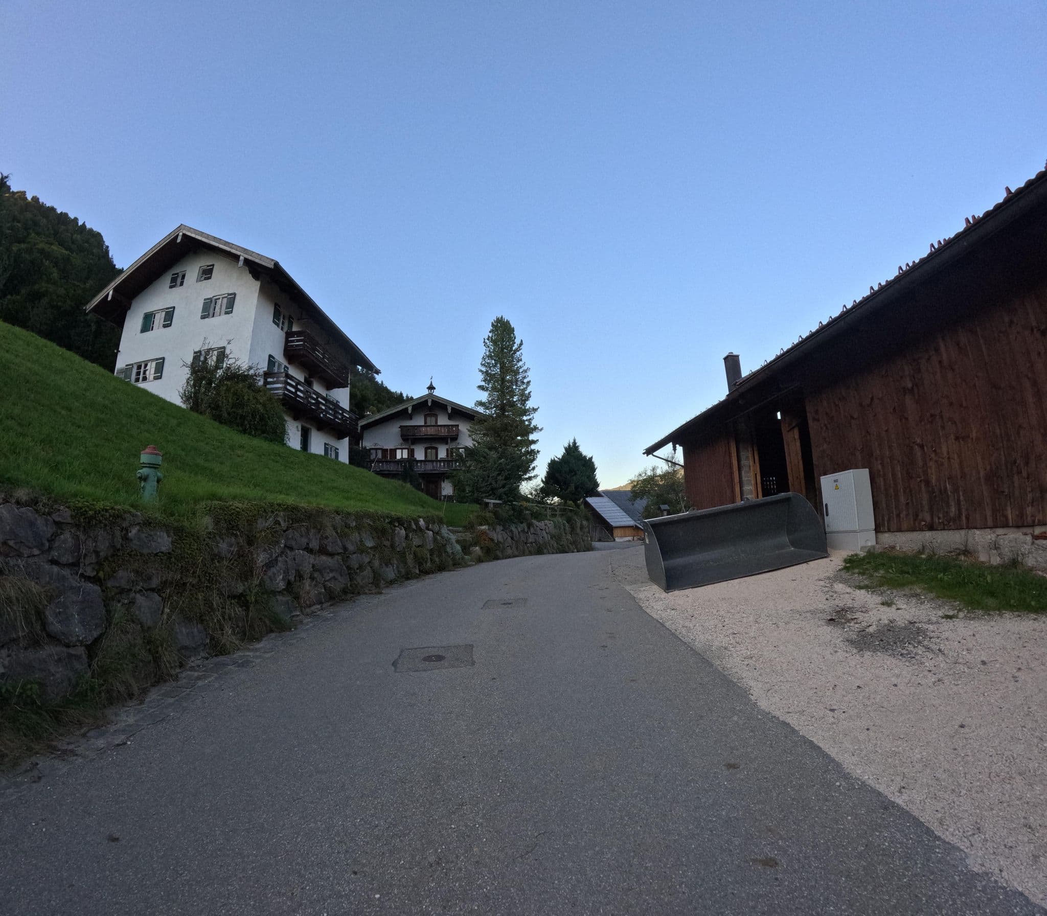 Street view near Langenbauer Hof, Ruhpolding — © natebus (CC BY-SA · Mapillary)