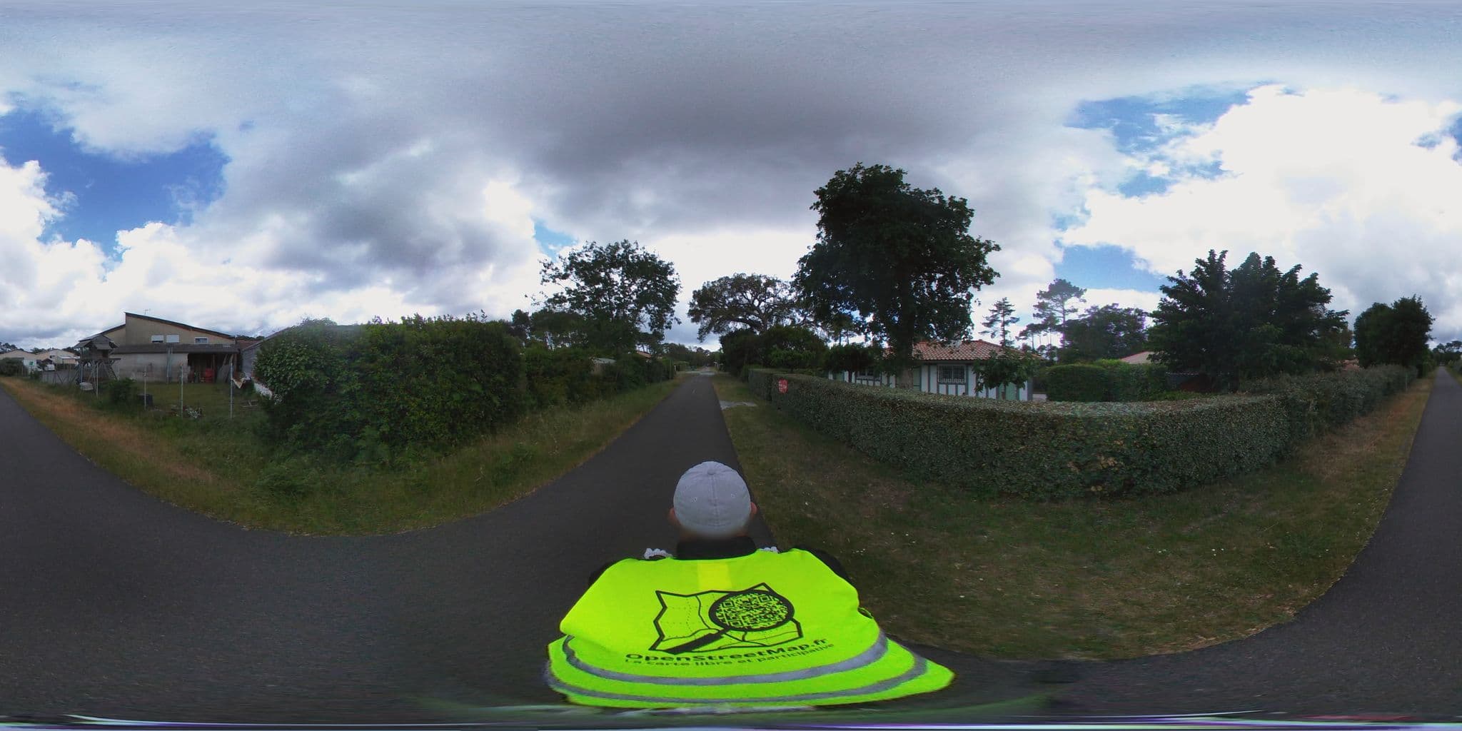 Street view near Atlantic Surf lodge / Ecole de surf, Vieux-Boucau-les-Bains — © ev1velodyssee (CC BY-SA · Mapillary)