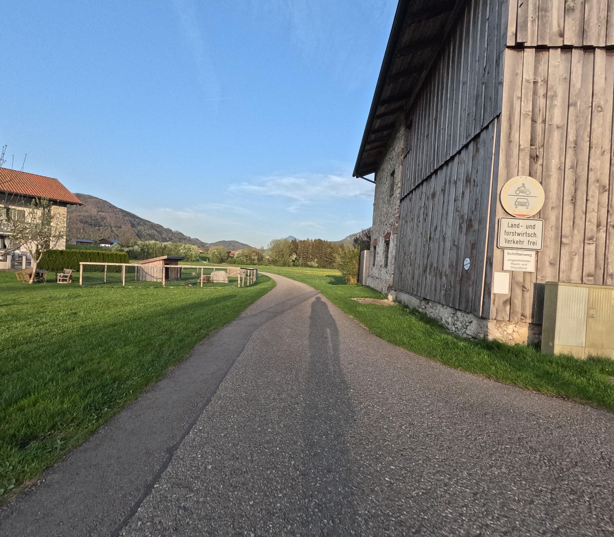 Street view near Gästehaus Pointner, Ruhpolding — © natebus (CC BY-SA · Mapillary)