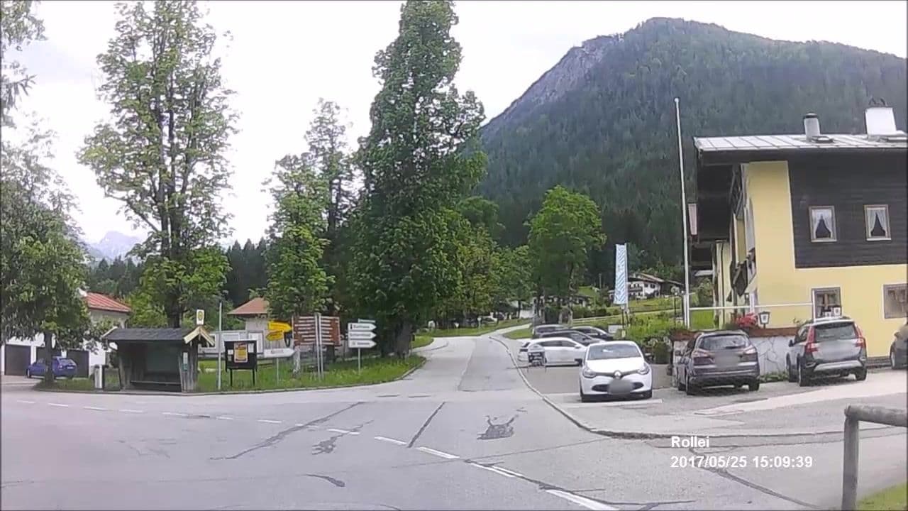 Street view near Bärenstüberl in Schönau am Königssee, Schönau am Königssee — © sennewald63 (CC BY-SA · Mapillary)