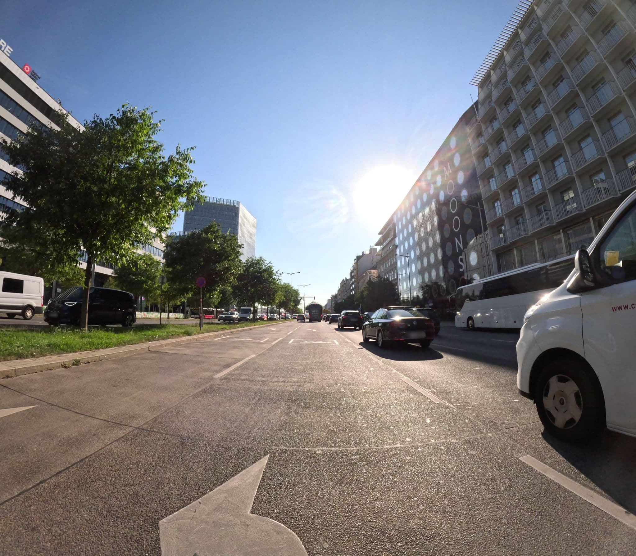 Street view near Garner Hotel Prinz Eugen, Landstraße — © erias (CC BY-SA · Mapillary)