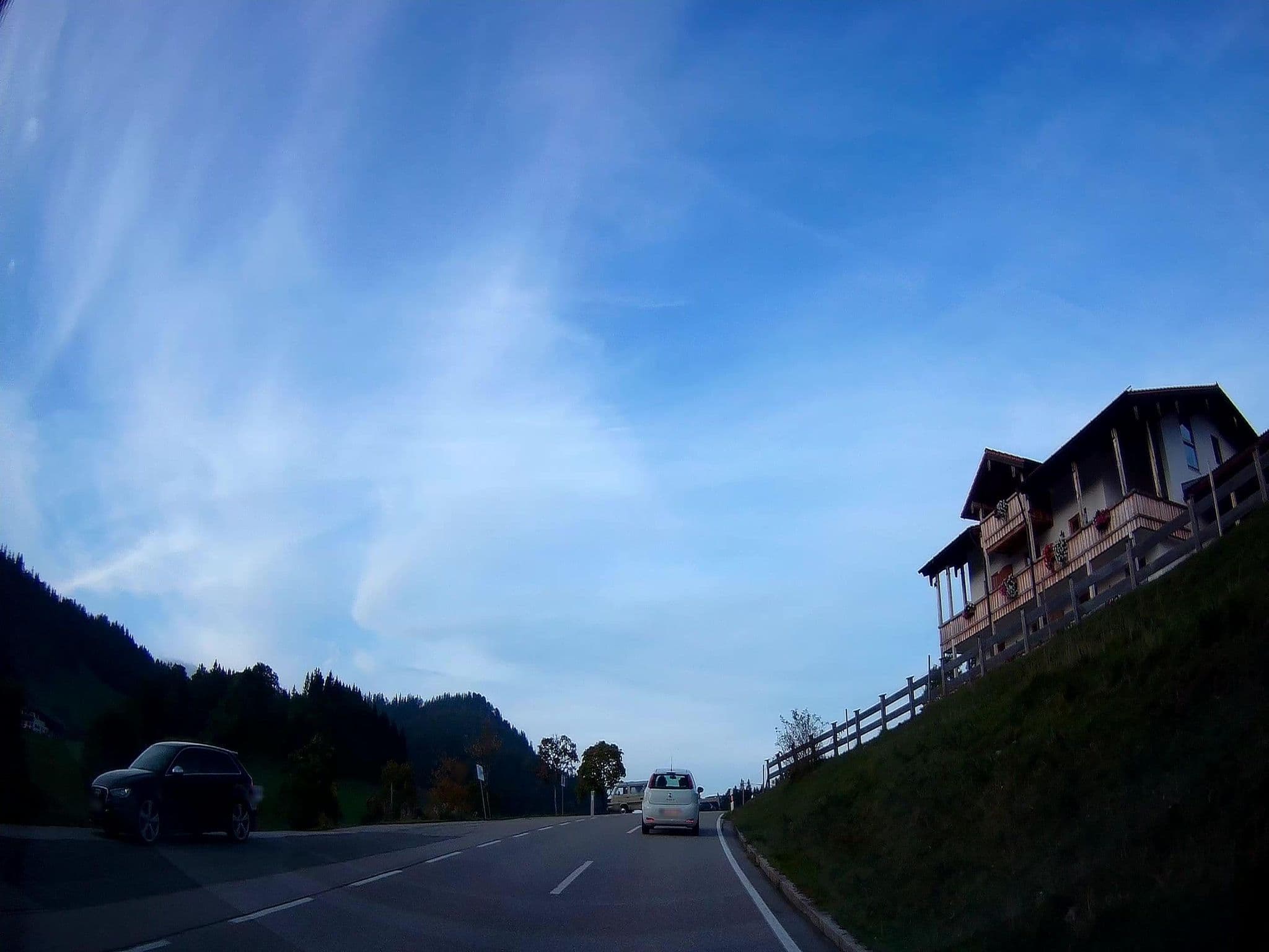 Street view near Haus Schwarzeck, Ramsau bei Berchtesgaden — © fuchserl (CC BY-SA · Mapillary)