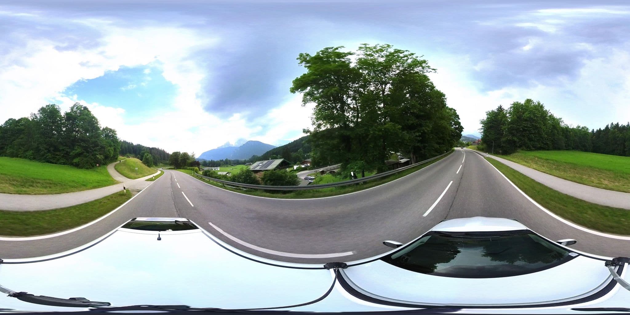 Street view near Gästehaus Tannenheim, Berchtesgaden — © osmplus_org (CC BY-SA · Mapillary)