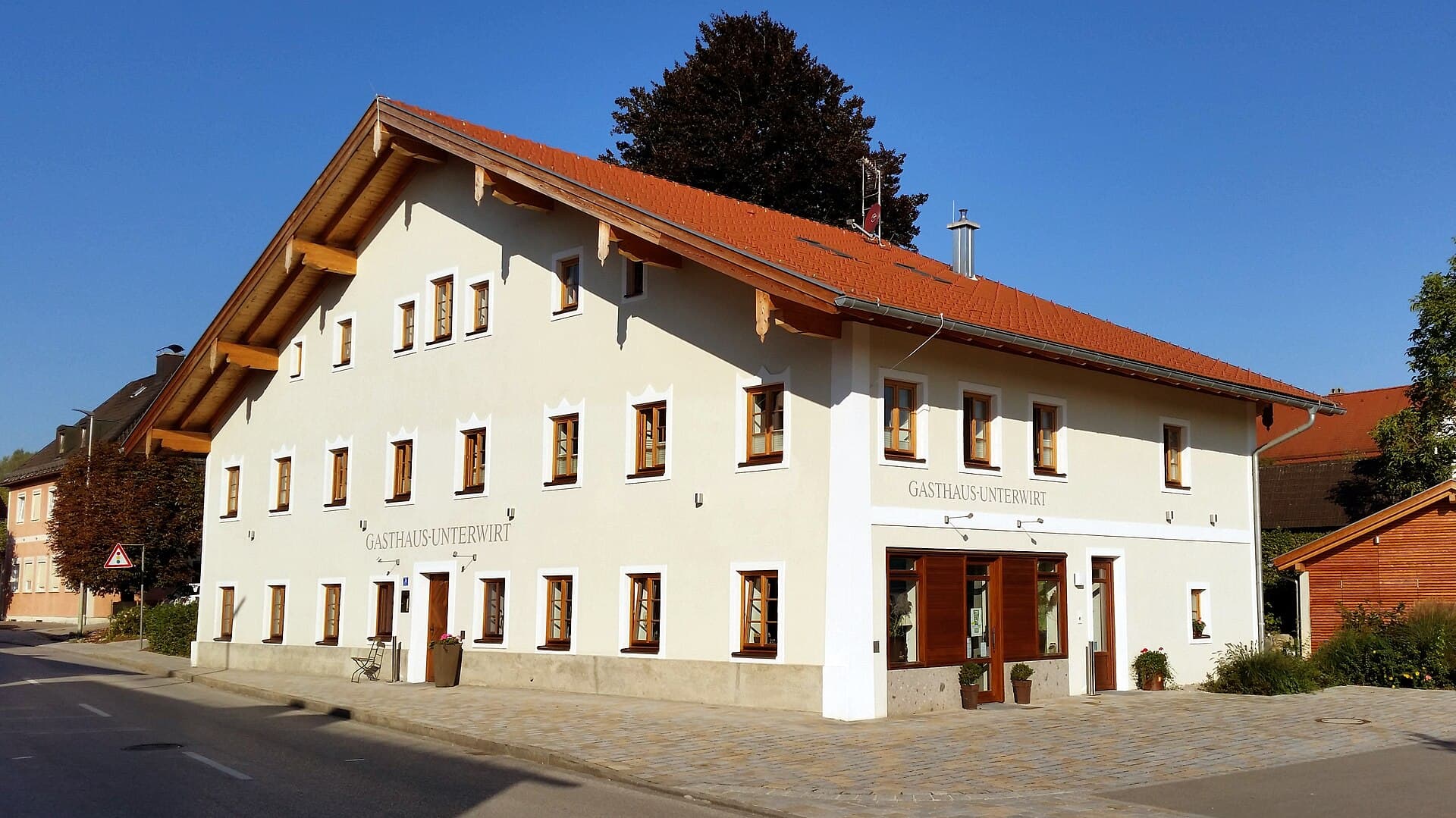 Gasthaus Unterwirt (via Wikimedia Commons, CC BY-SA 4.0)