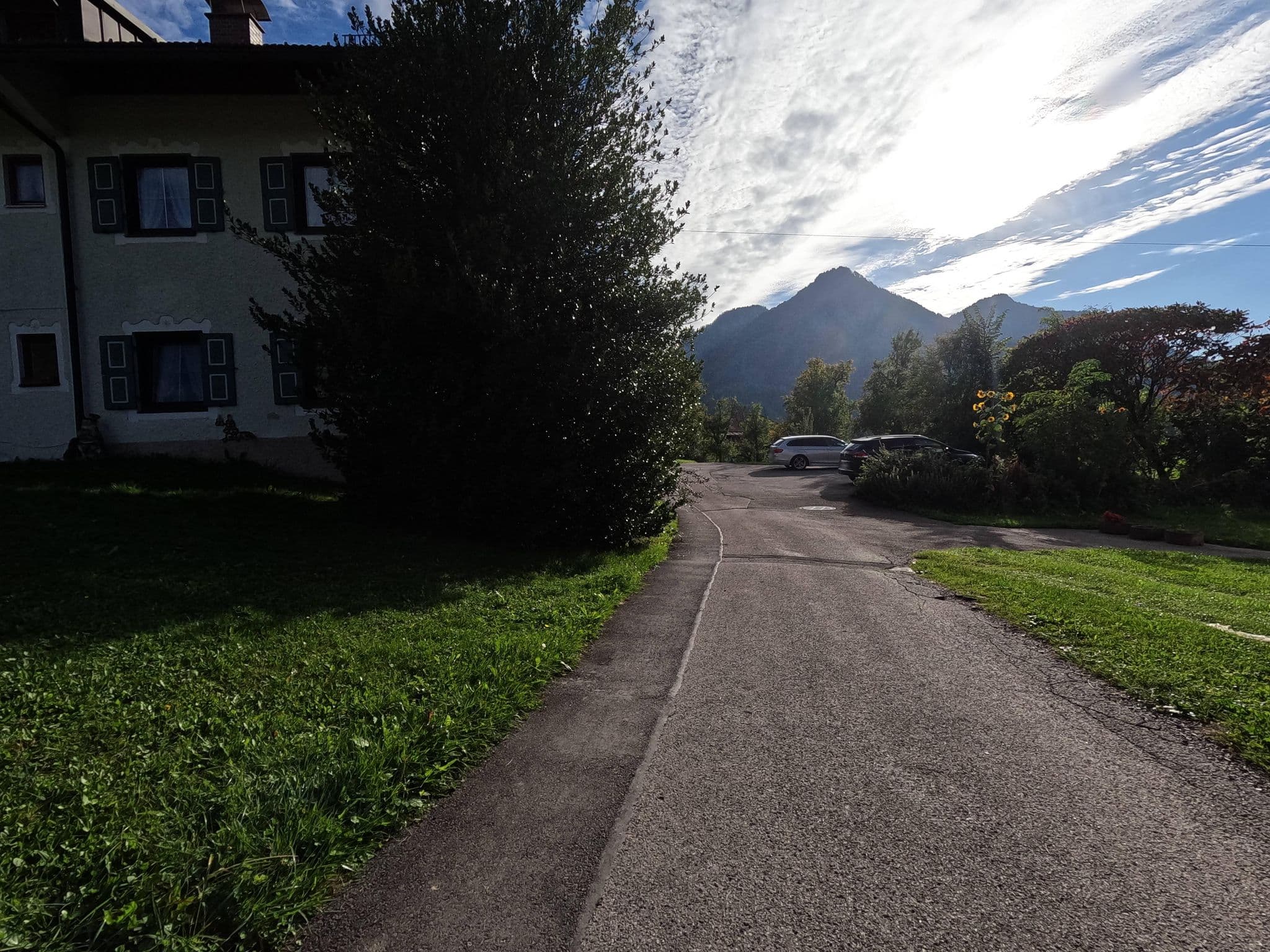 Street view near Hutzenauerhof, Ruhpolding — © natebus (CC BY-SA · Mapillary)
